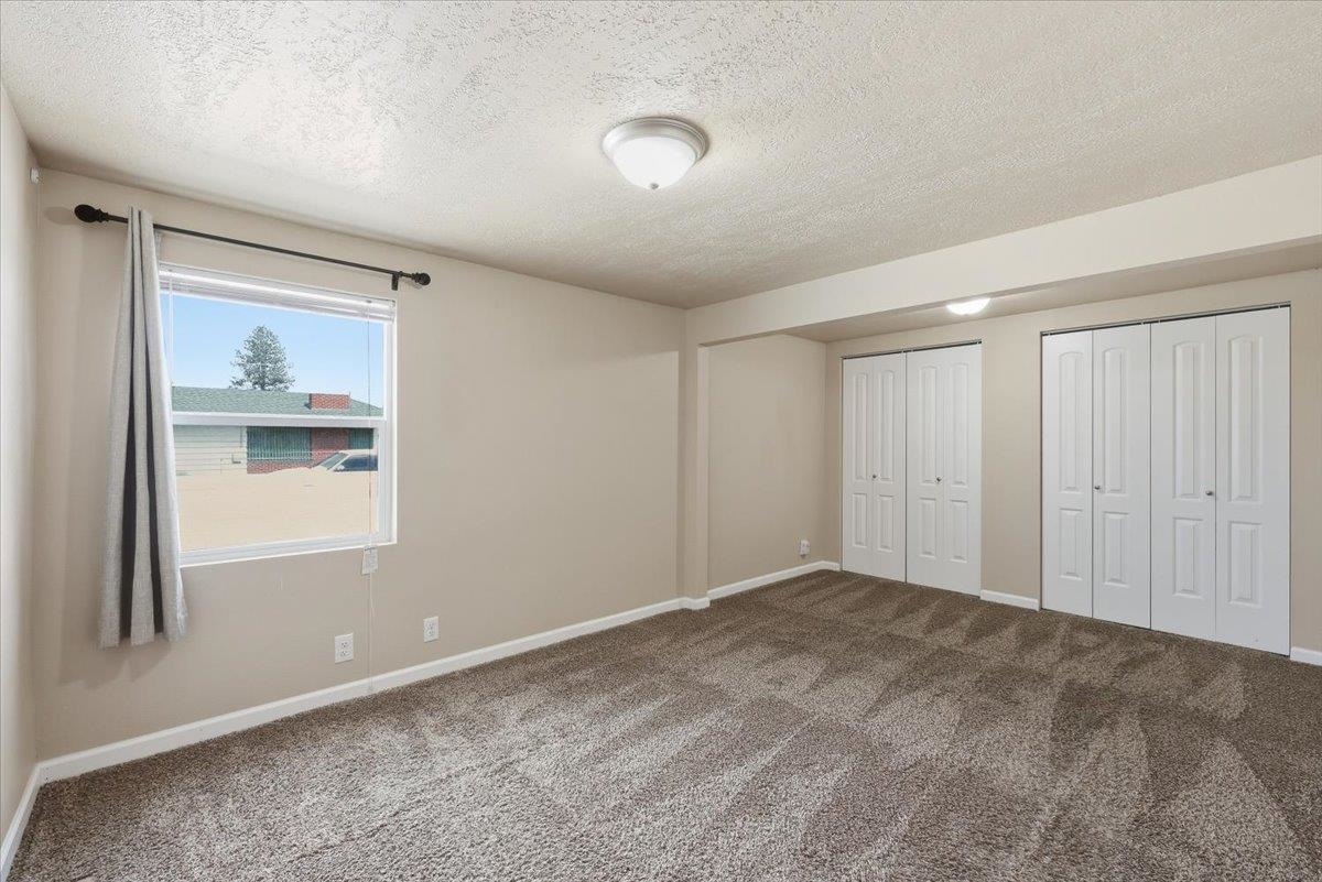 1828 E Francis Ave - Photo 15