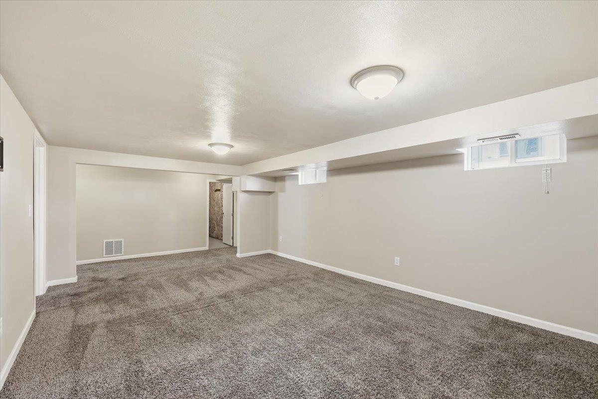 1828 E Francis Ave - Photo 21