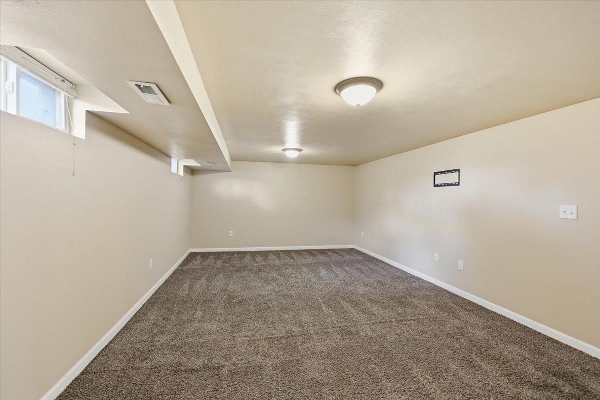 1828 E Francis Ave - Photo 22