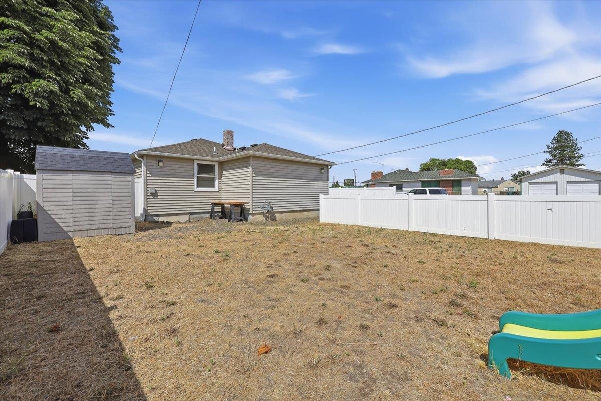 1828 E Francis Ave - Photo 30