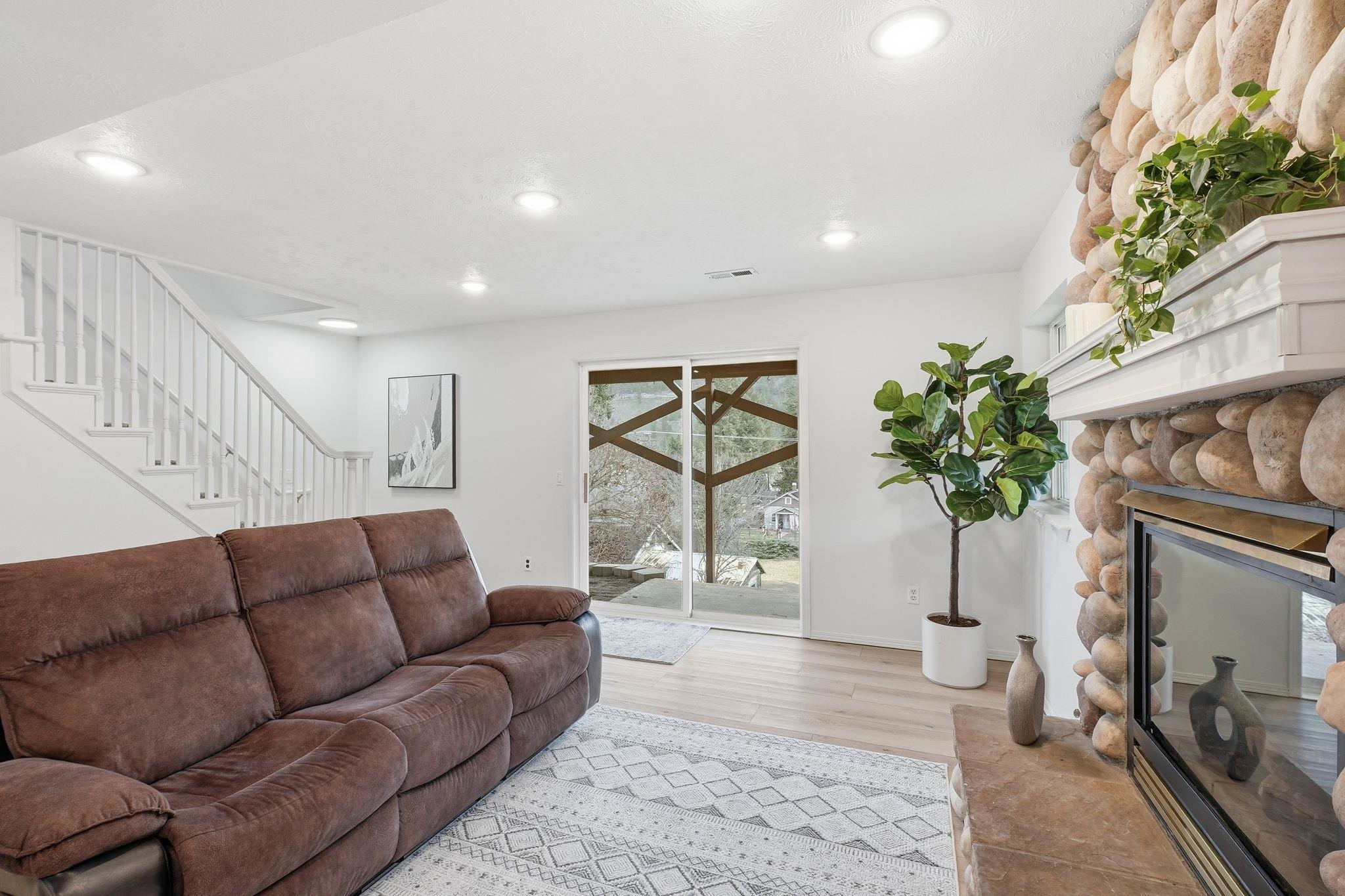 1919 W 27th Ave - Photo 19