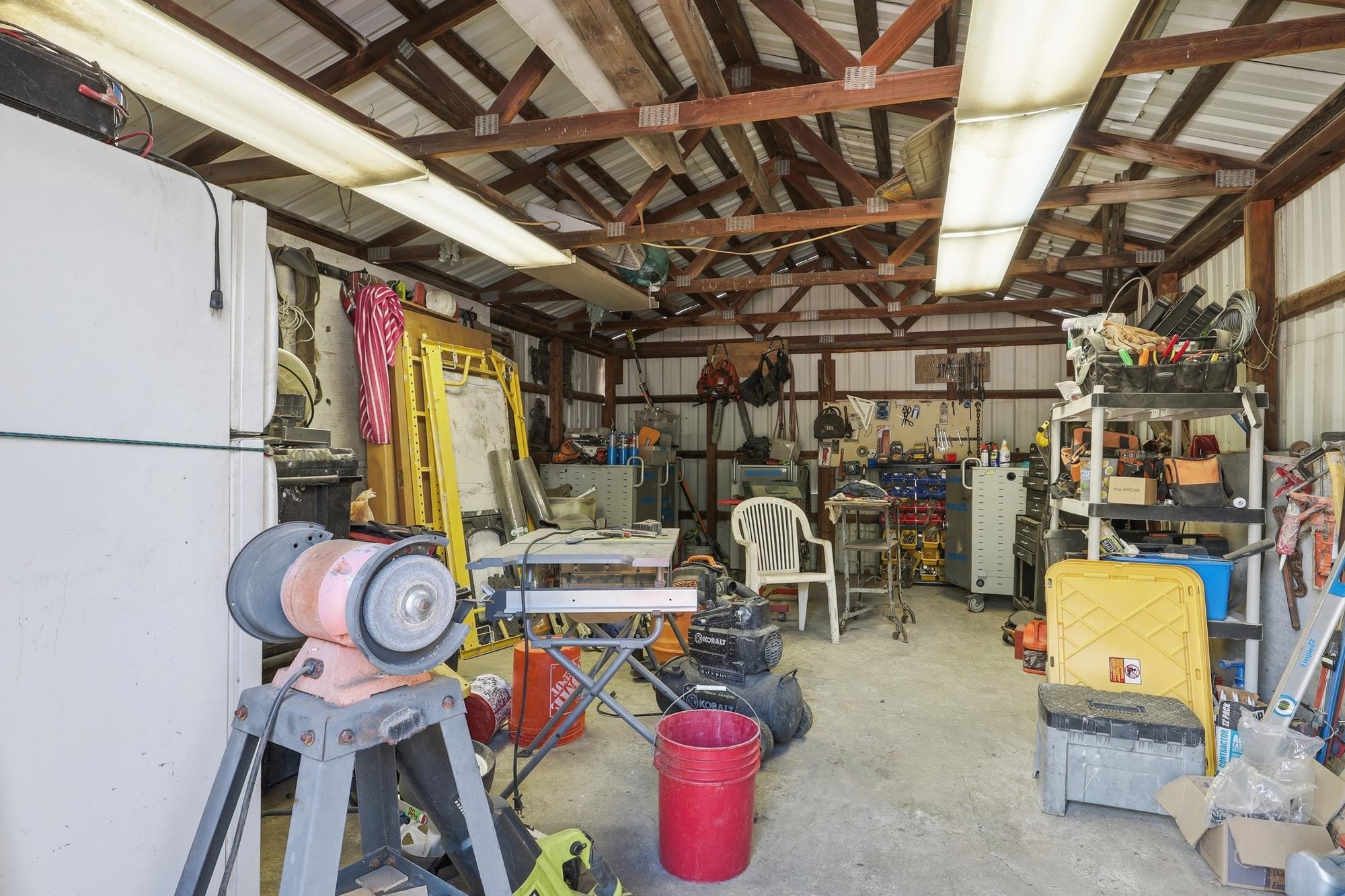 7525 N Yale St - Photo 12