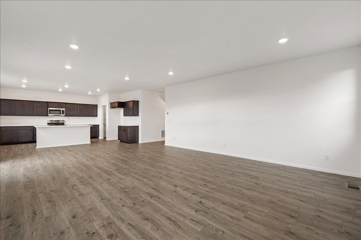 410 N WASHINGTON Dr - Photo 17
