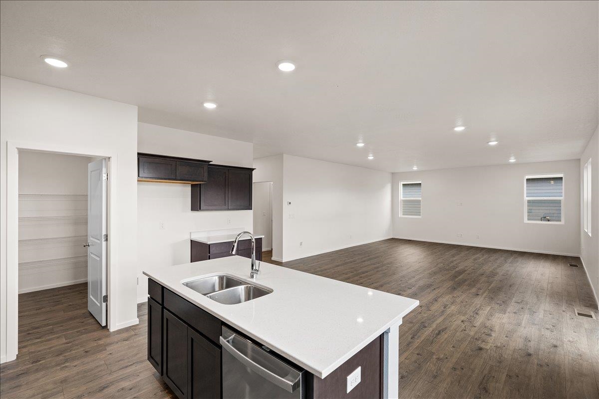410 N WASHINGTON Dr - Photo 19