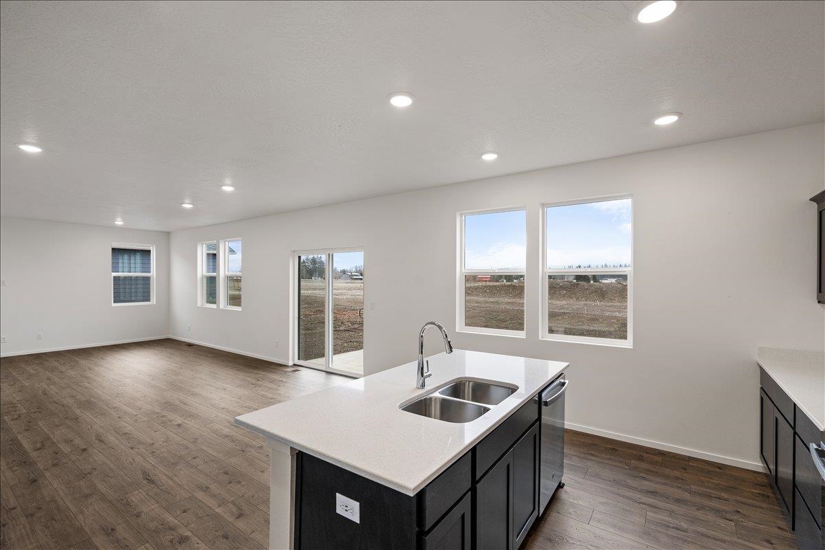 410 N WASHINGTON Dr - Photo 20
