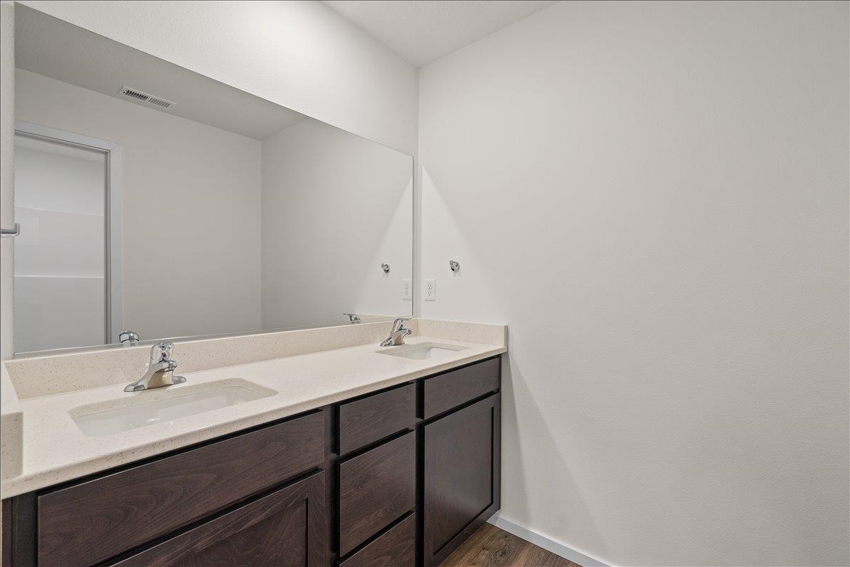 410 N WASHINGTON Dr - Photo 39