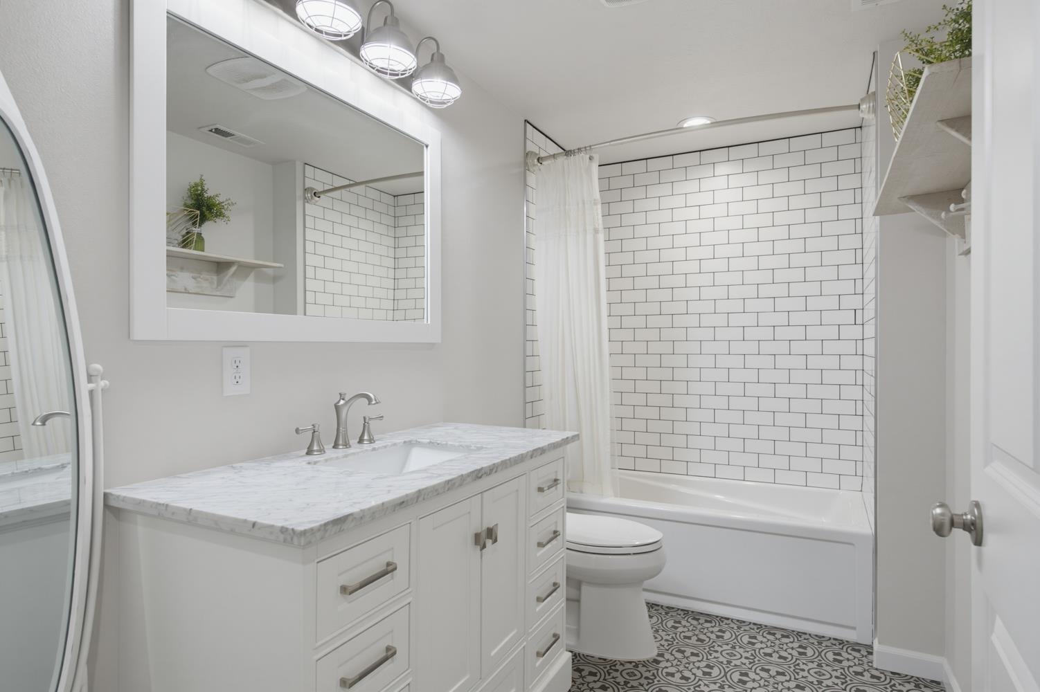 4504 E 34th Ln - Photo 29