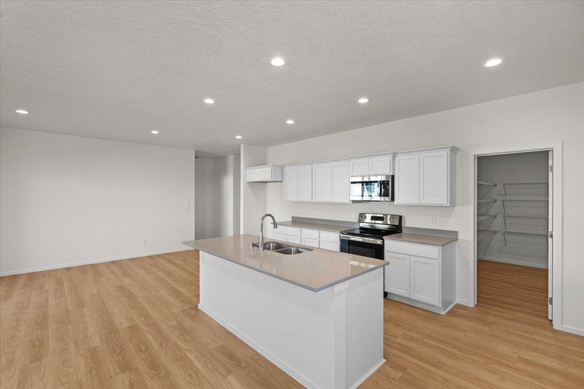 400 N Arcadia Ave - Photo 15