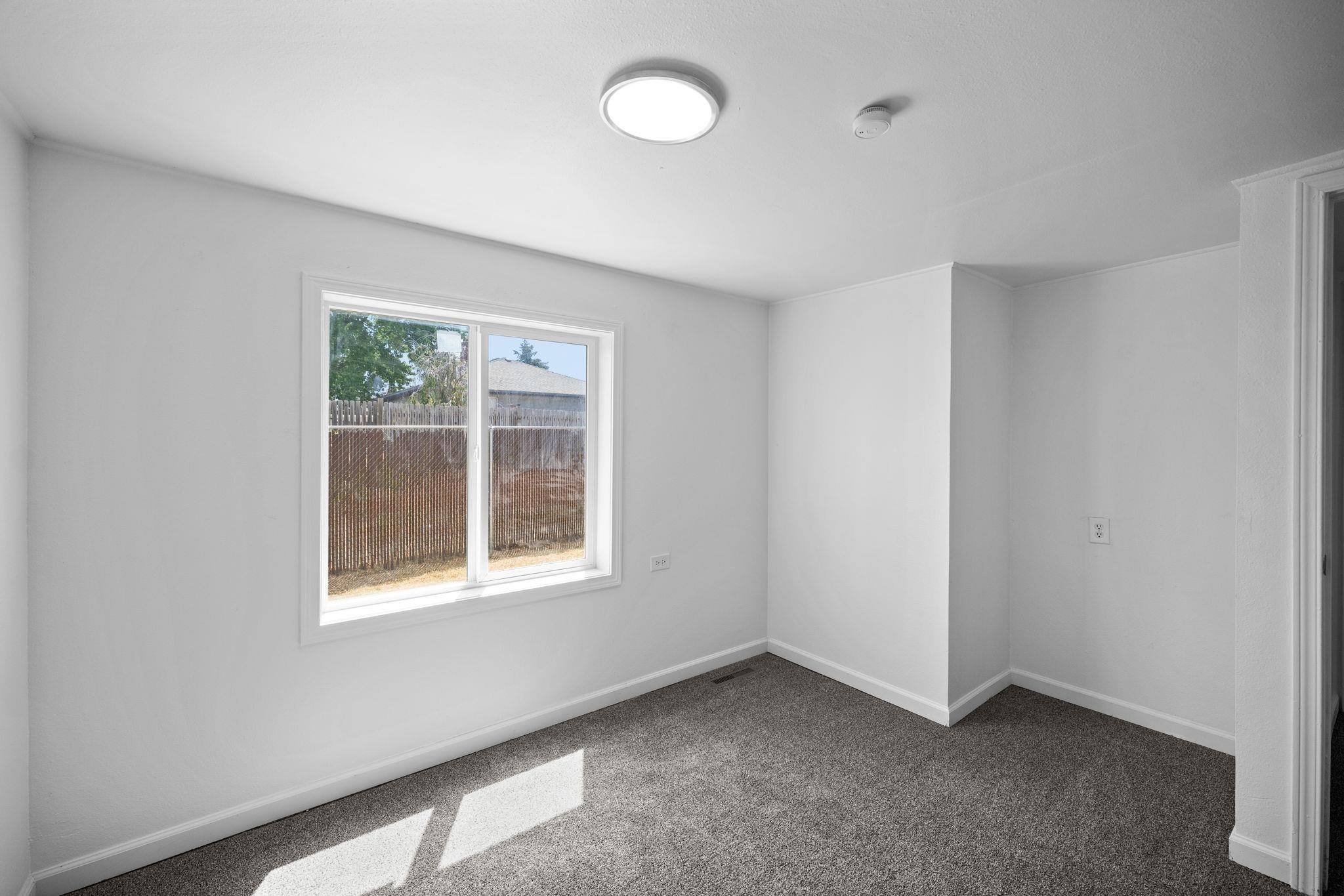 308 E 7th Ave - Photo 17