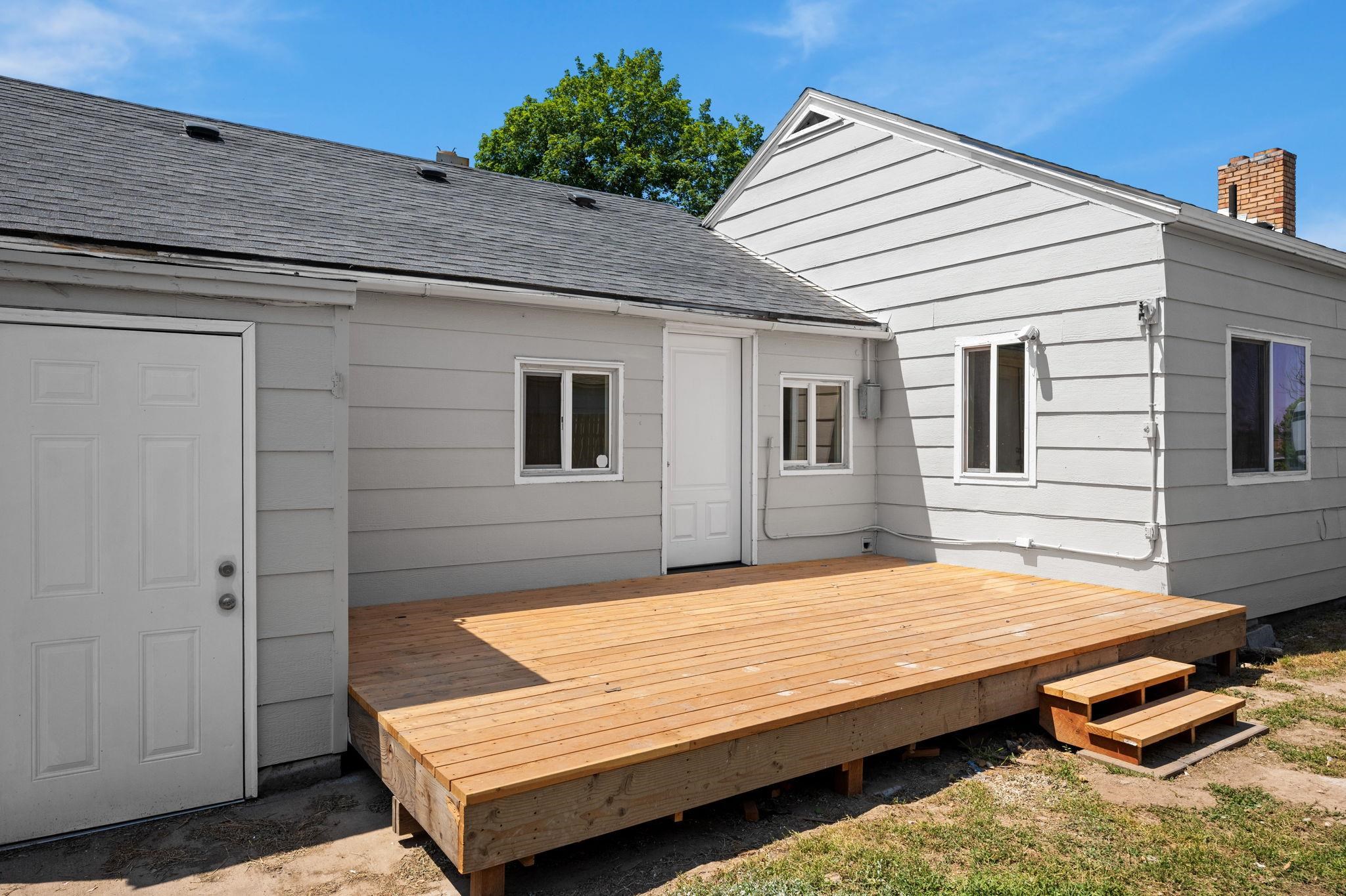 308 E 7th Ave - Photo 21