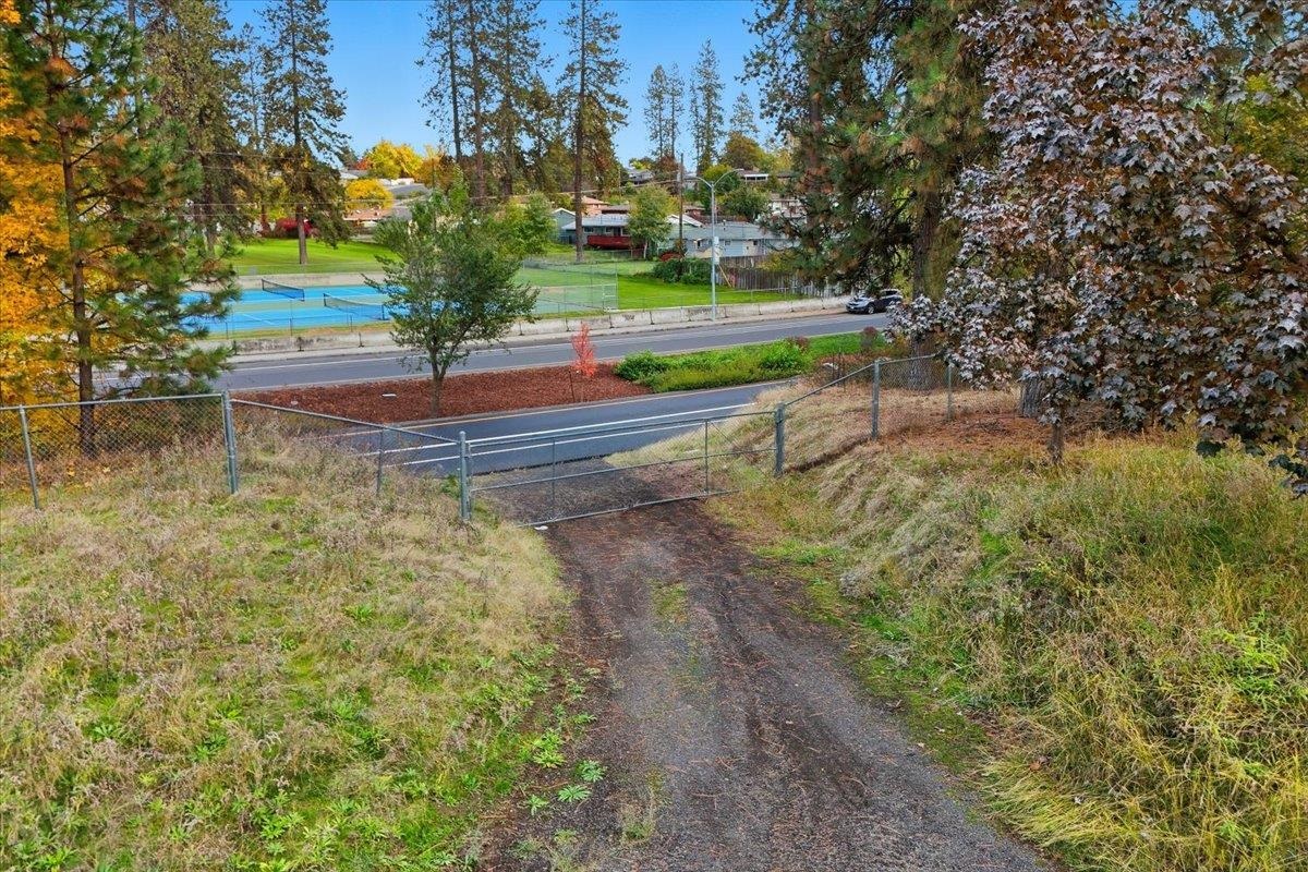 7507 N Country Homes Blvd - Photo 4