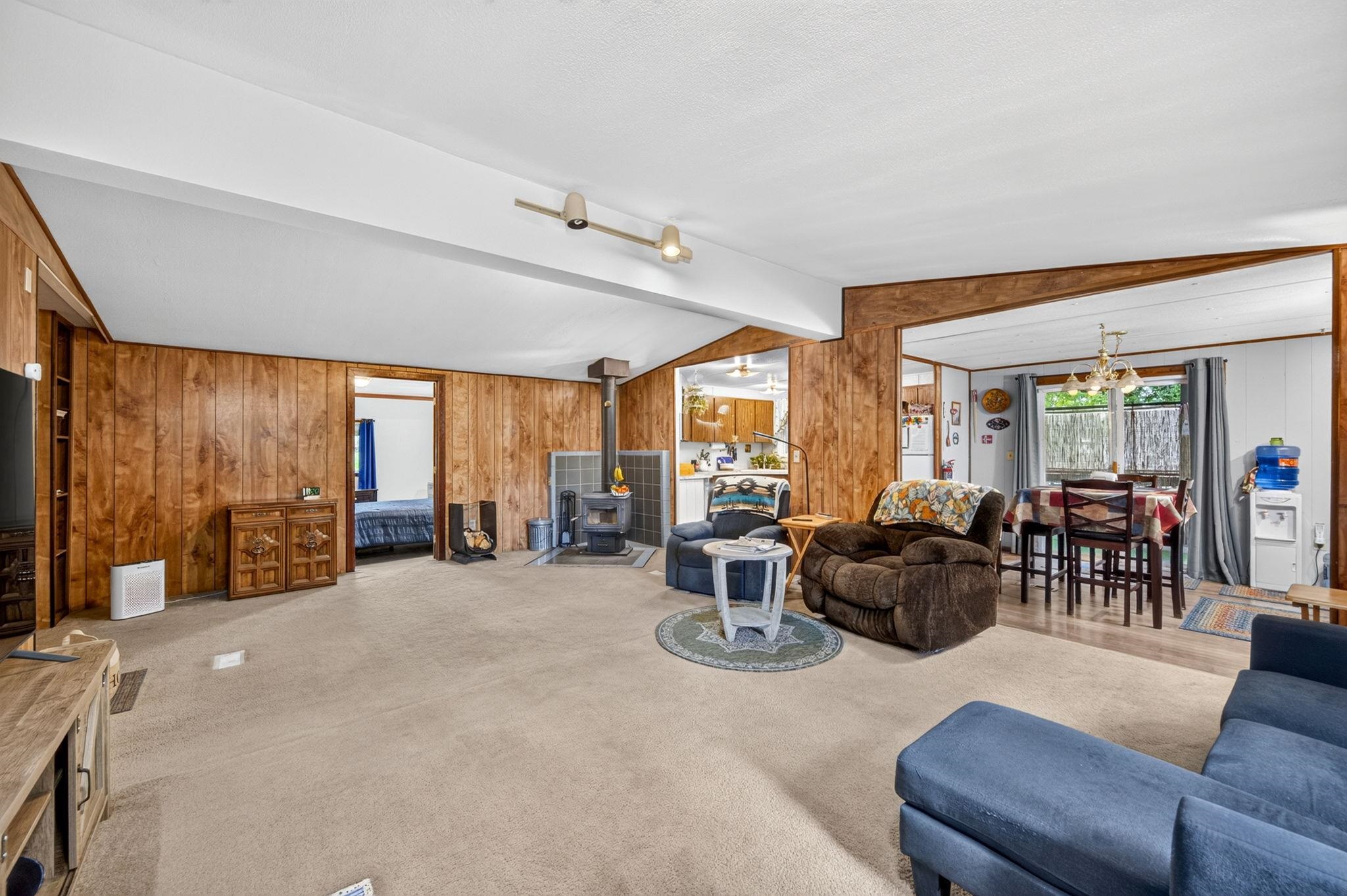 155 E 4th Ave - Photo 6