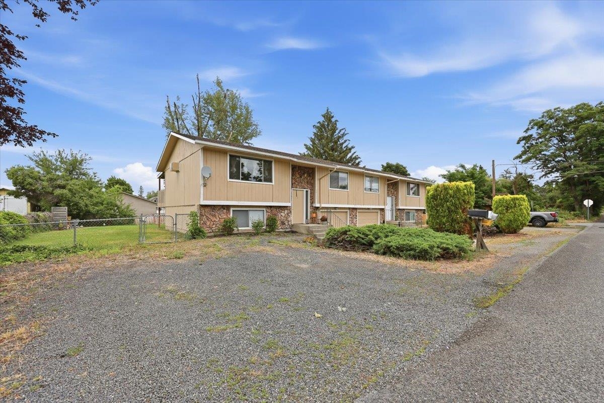 10117 E Empire Ave - Photo 2