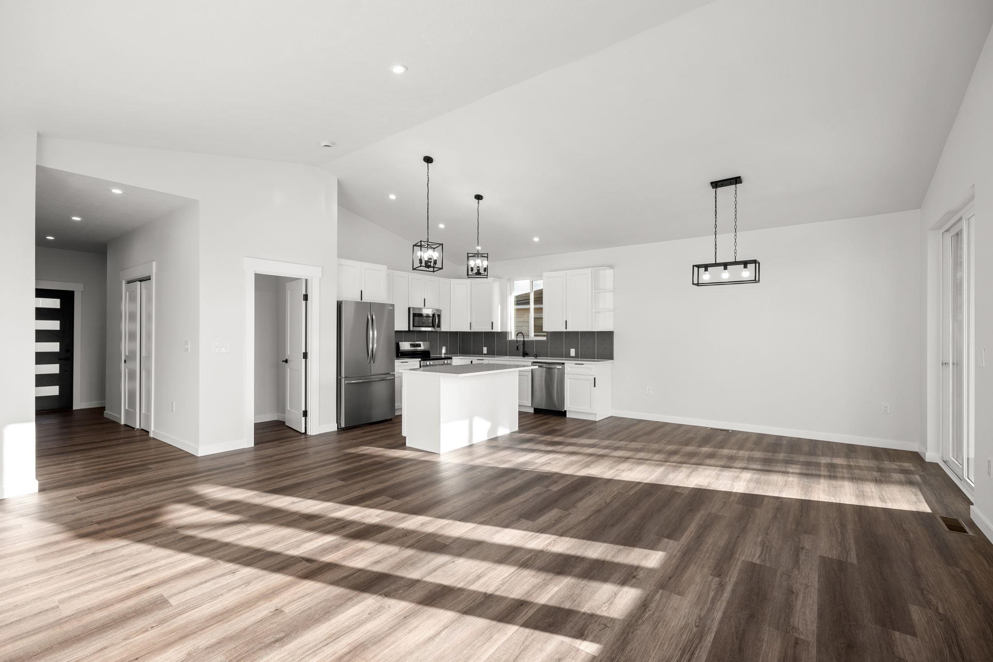 4914 E Fairview Ave - Photo 9