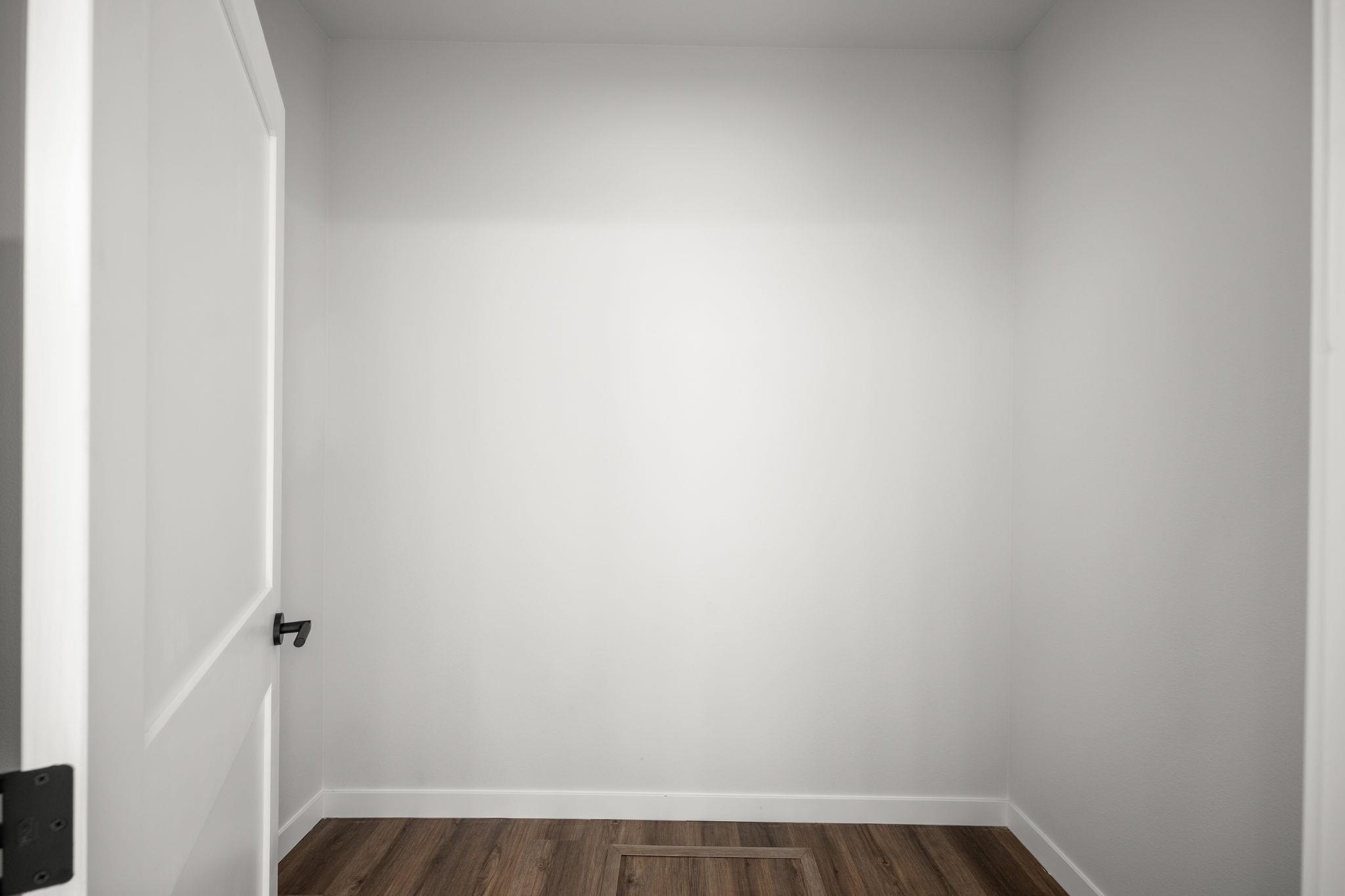 4914 E Fairview Ave - Photo 21