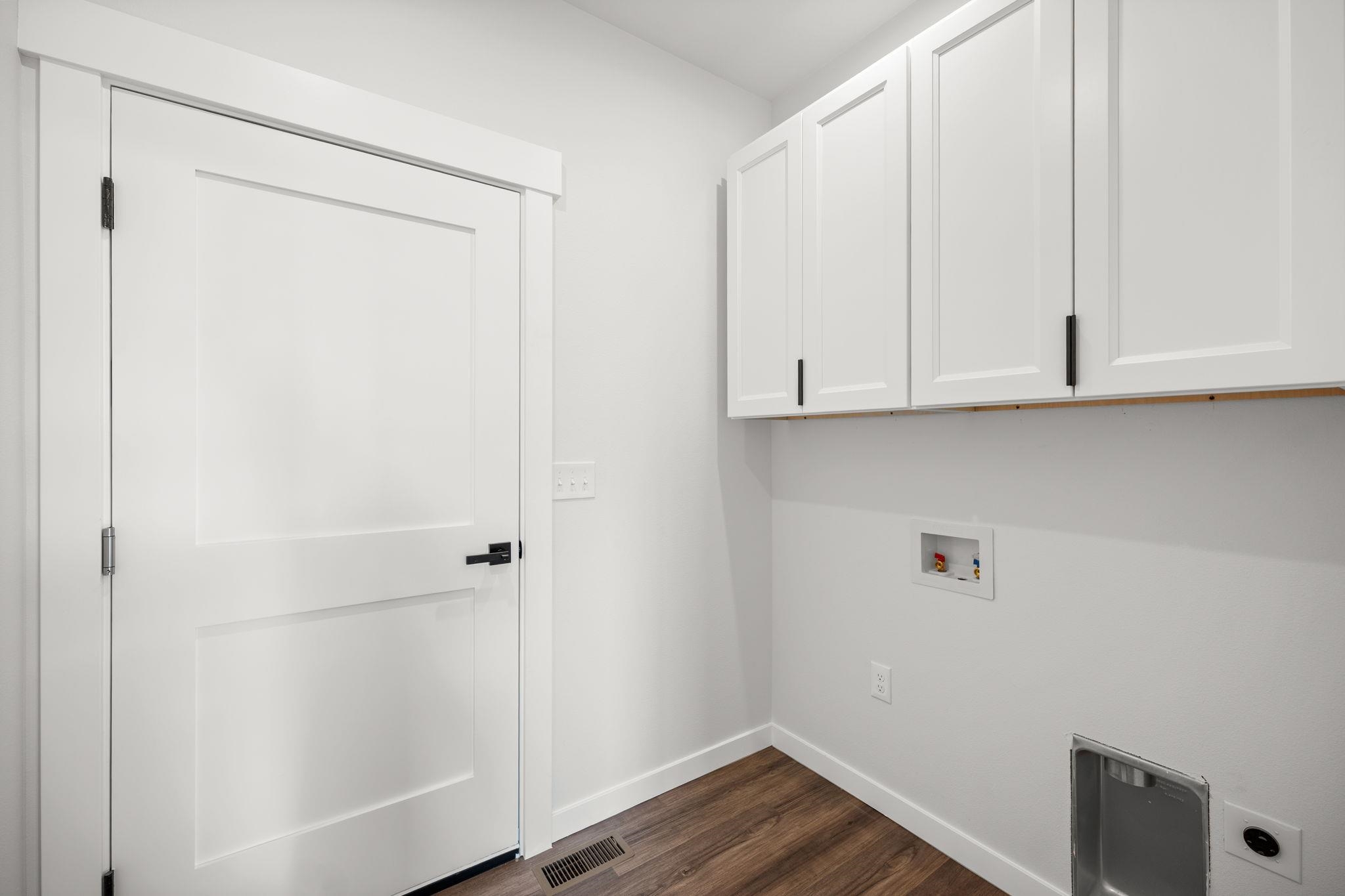 4914 E Fairview Ave - Photo 29
