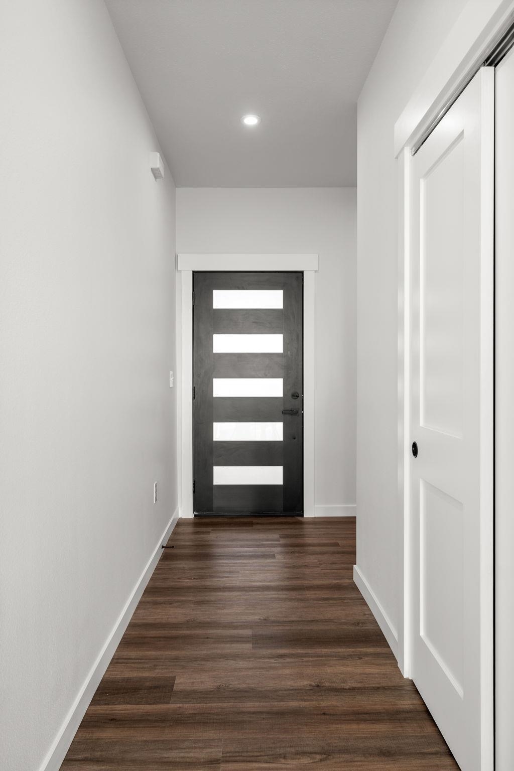 4914 E Fairview Ave - Photo 30