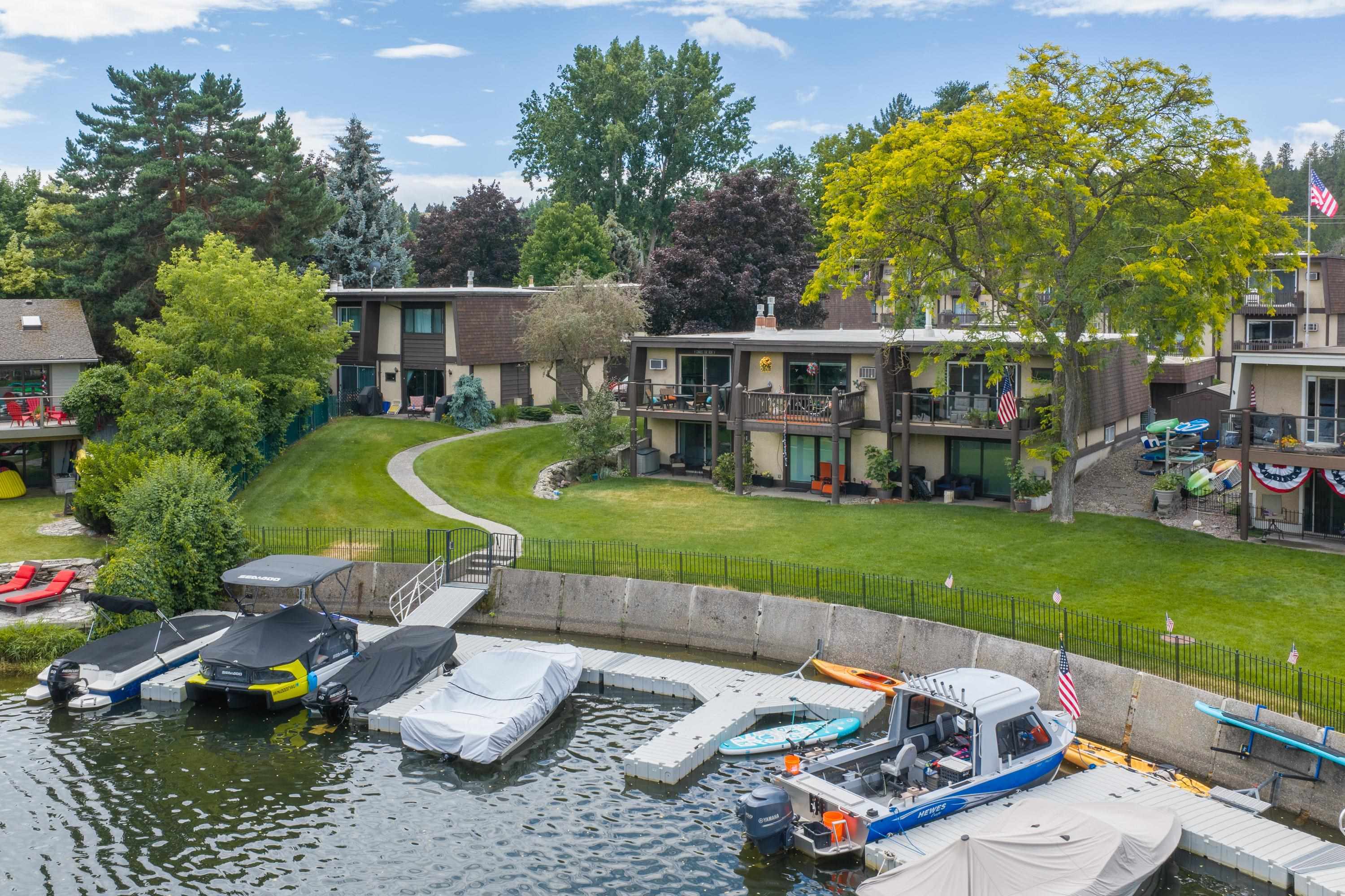 311 S Shoreline Dr - Photo 1