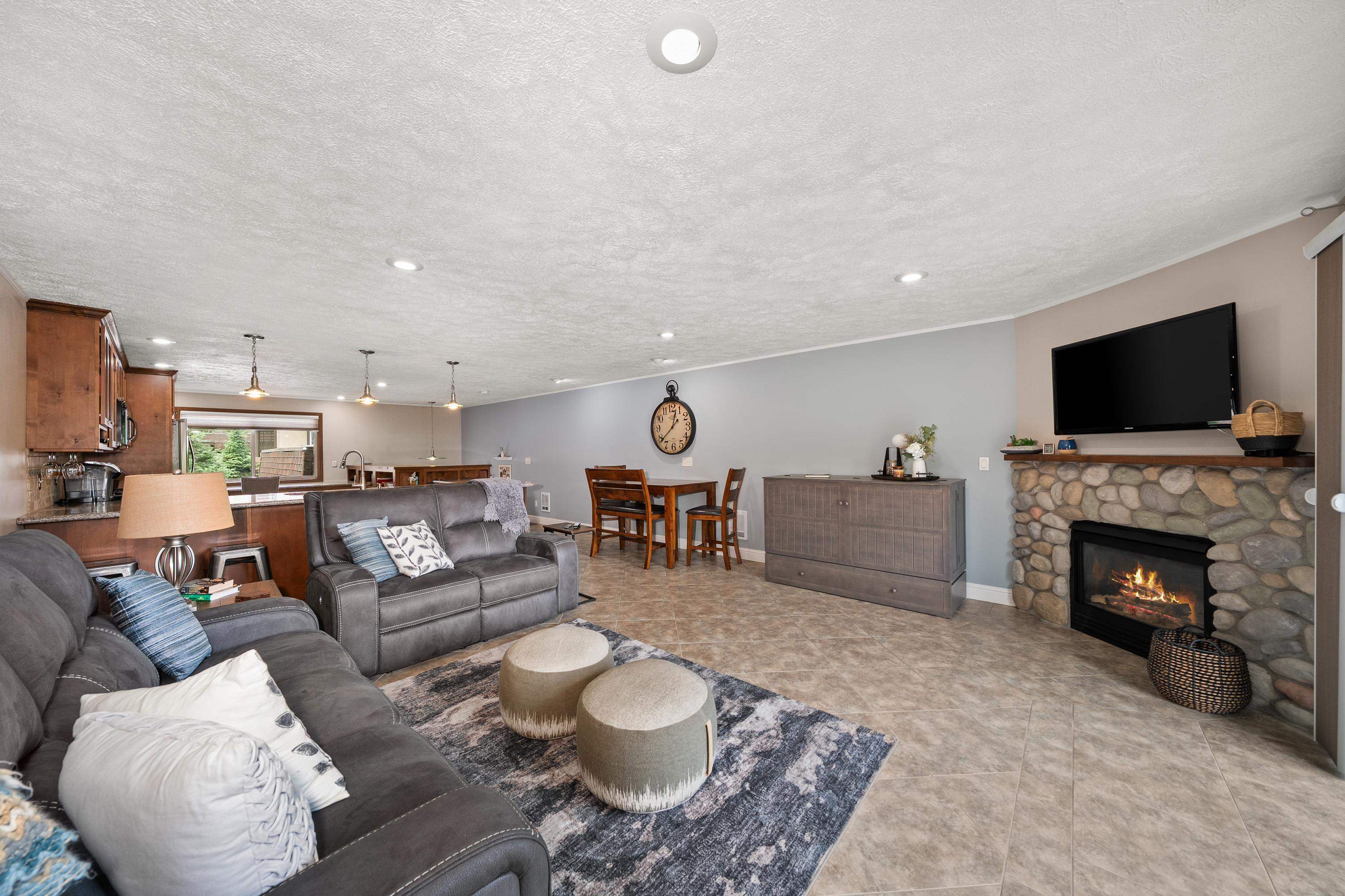 311 S Shoreline Dr - Photo 5