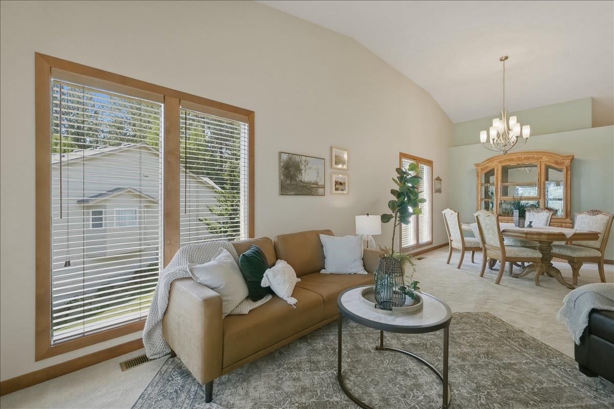 5202 N Riblet View Ln - Photo 5