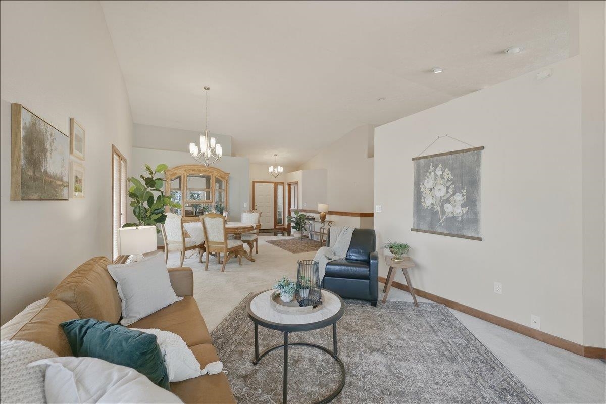 5202 N Riblet View Ln - Photo 6