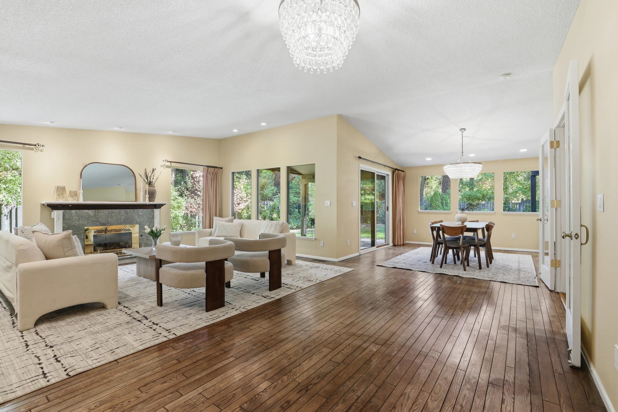 1925 E Rockwood Blvd - Photo 9