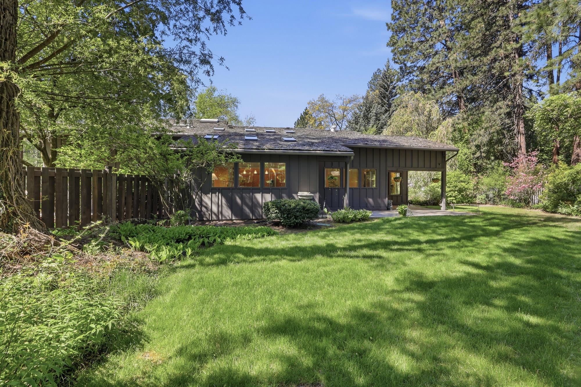 1925 E Rockwood Blvd - Photo 30