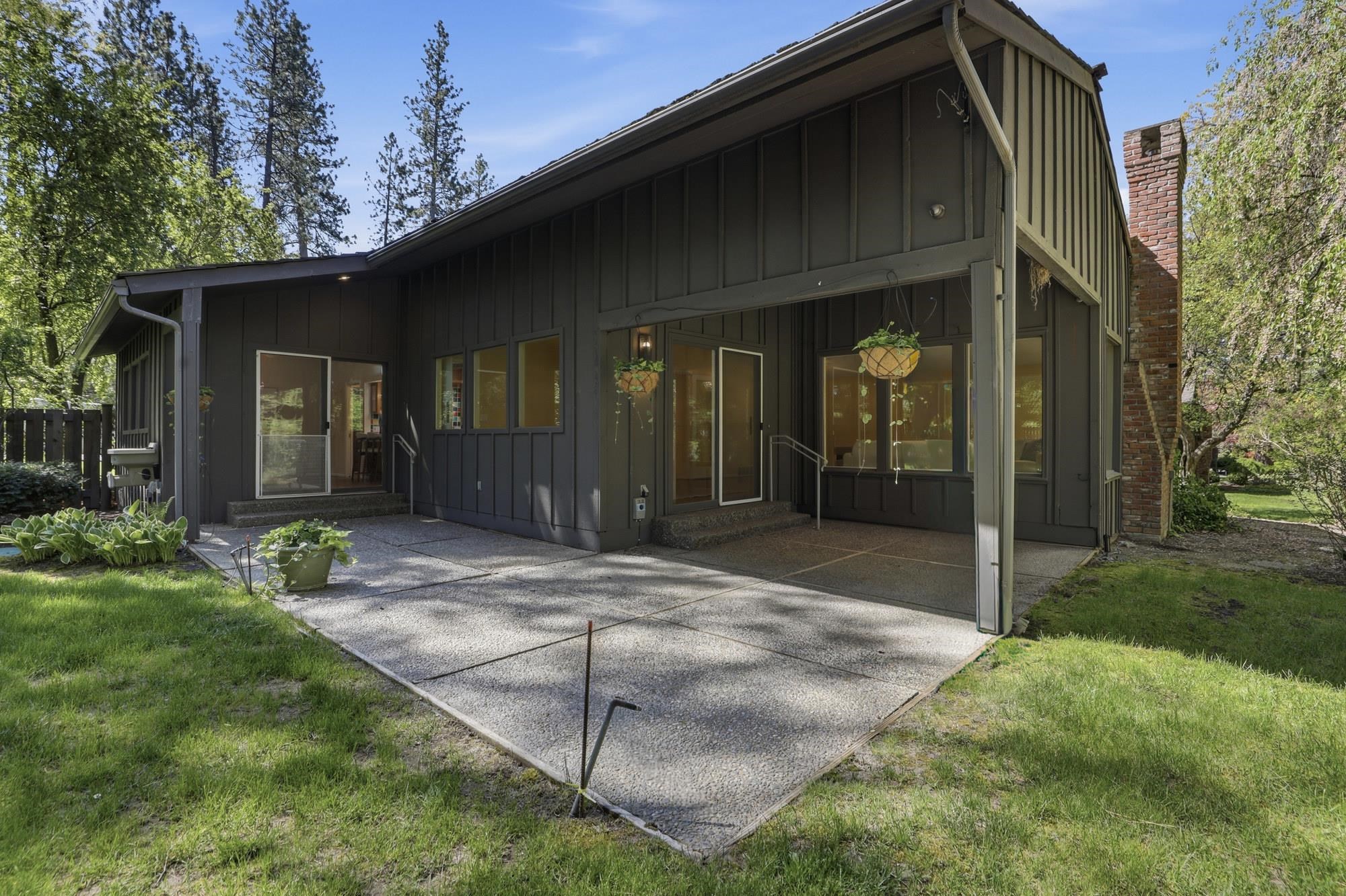 1925 E Rockwood Blvd - Photo 33