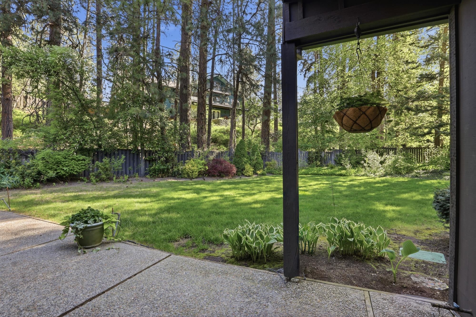 1925 E Rockwood Blvd - Photo 36