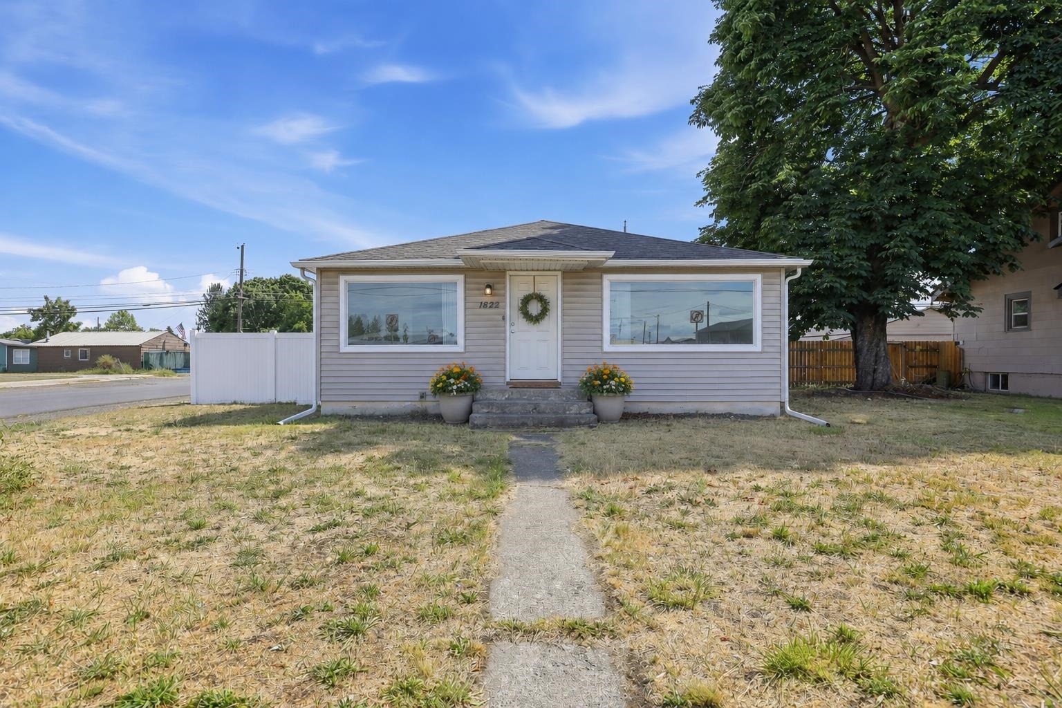 1828 E Francis Ave - Photo 1