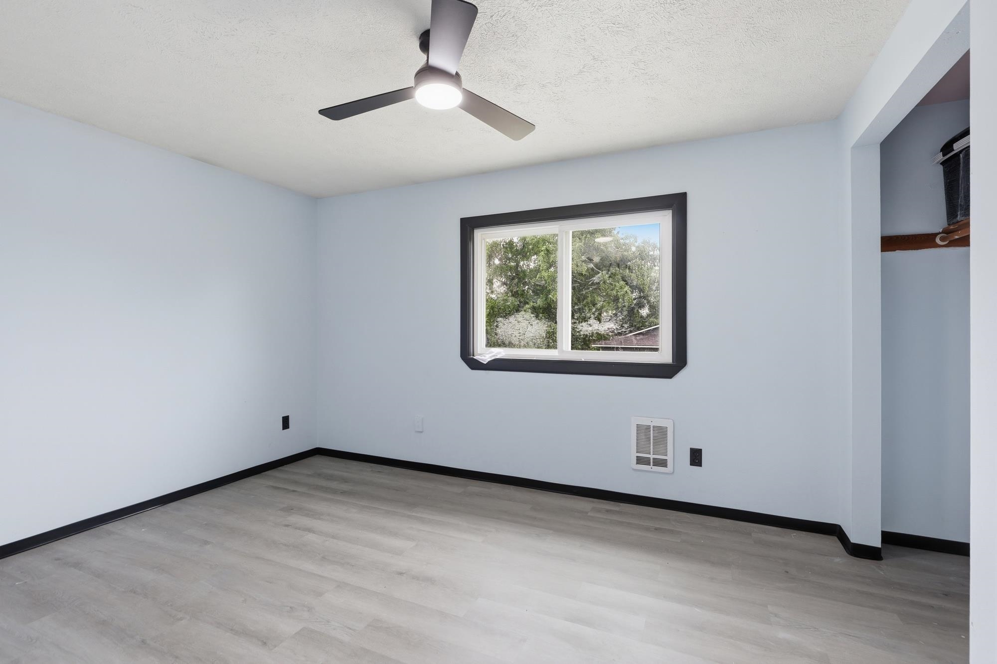 14723 E Olympic Ave - Photo 10