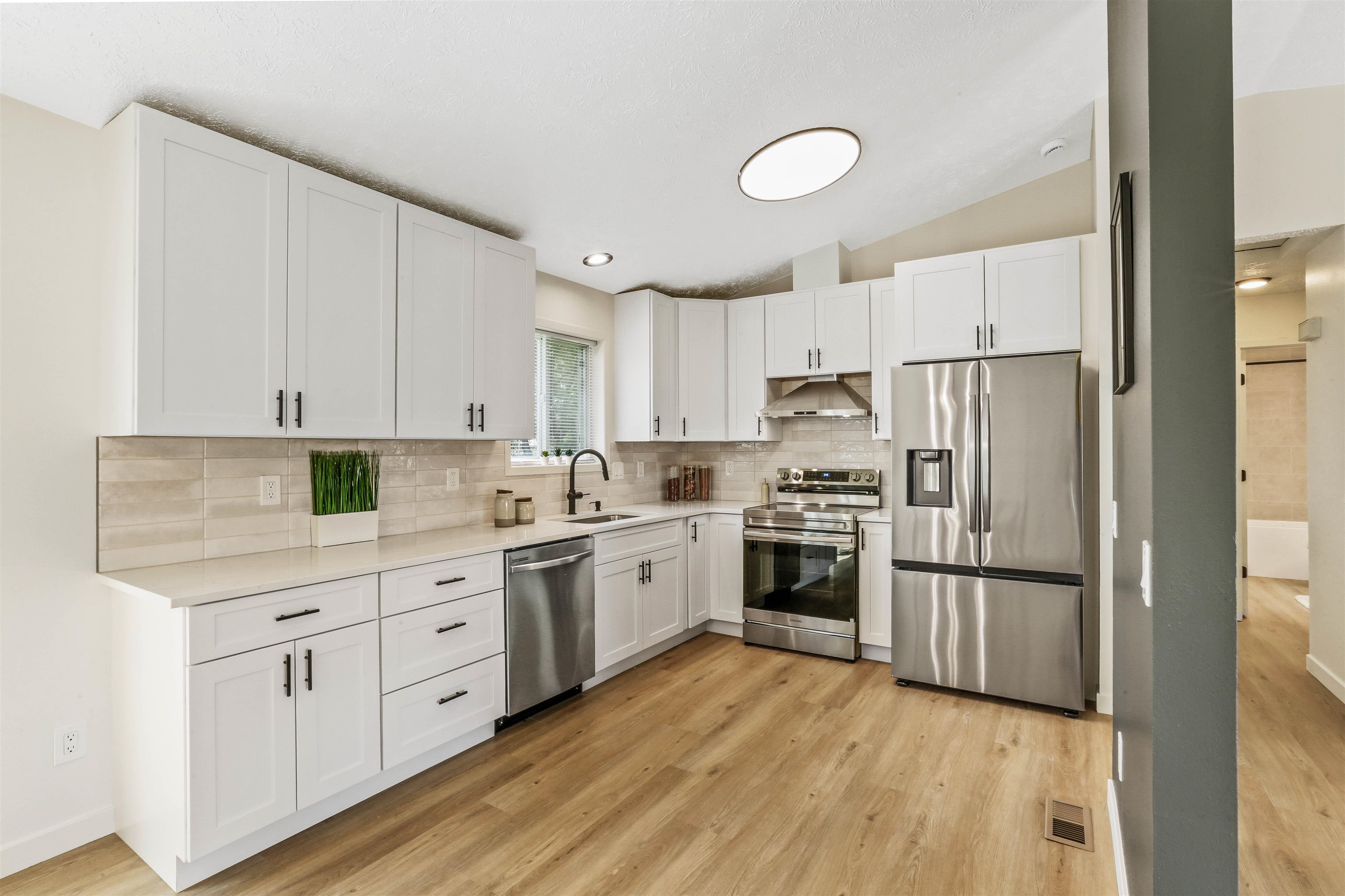 12916 E Sharp Ave - Photo 9