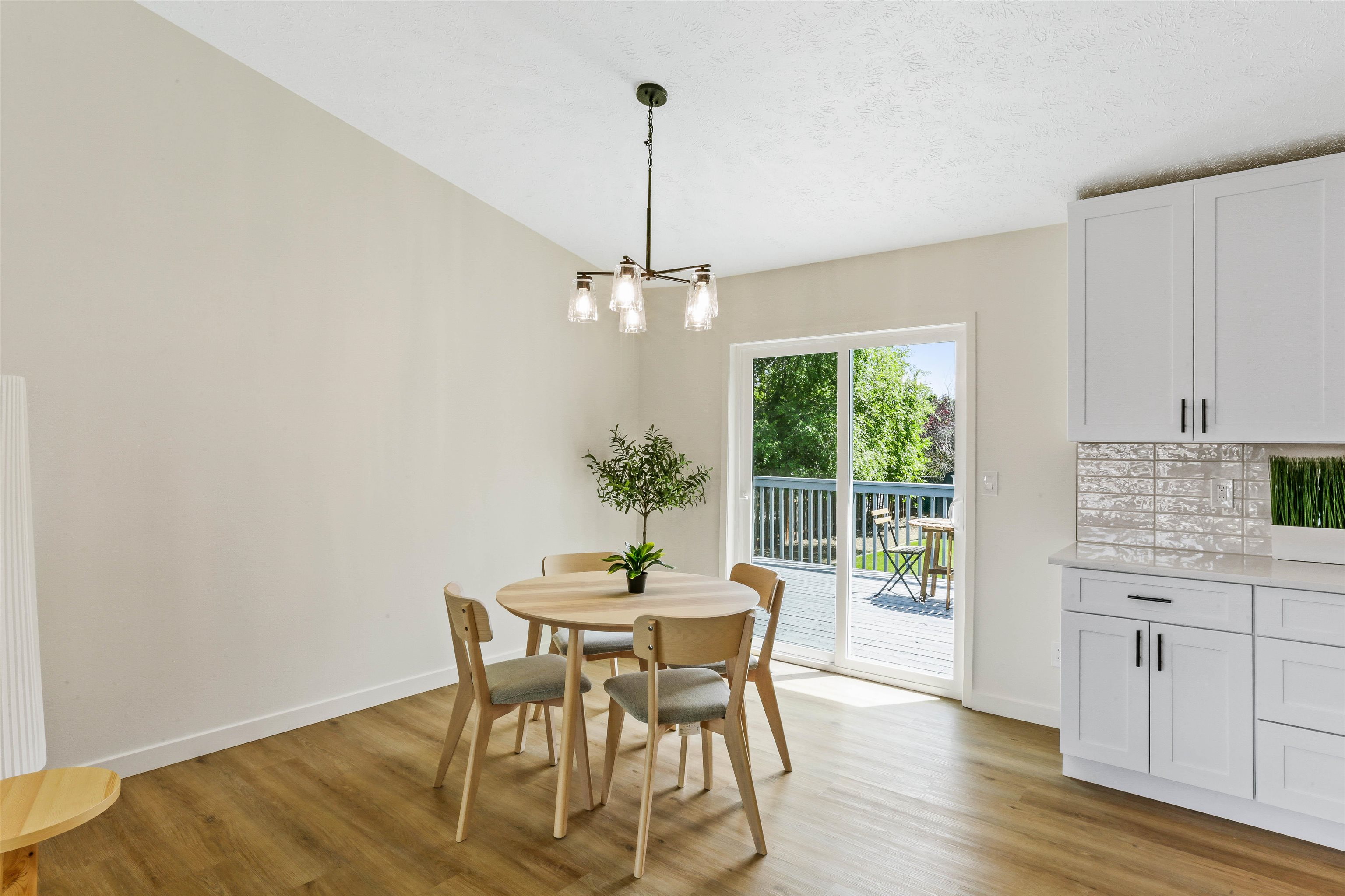 12916 E Sharp Ave - Photo 8