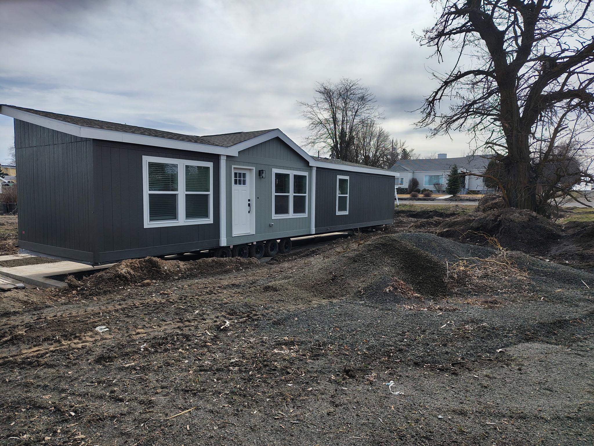 705 12th Street St - Photo 4