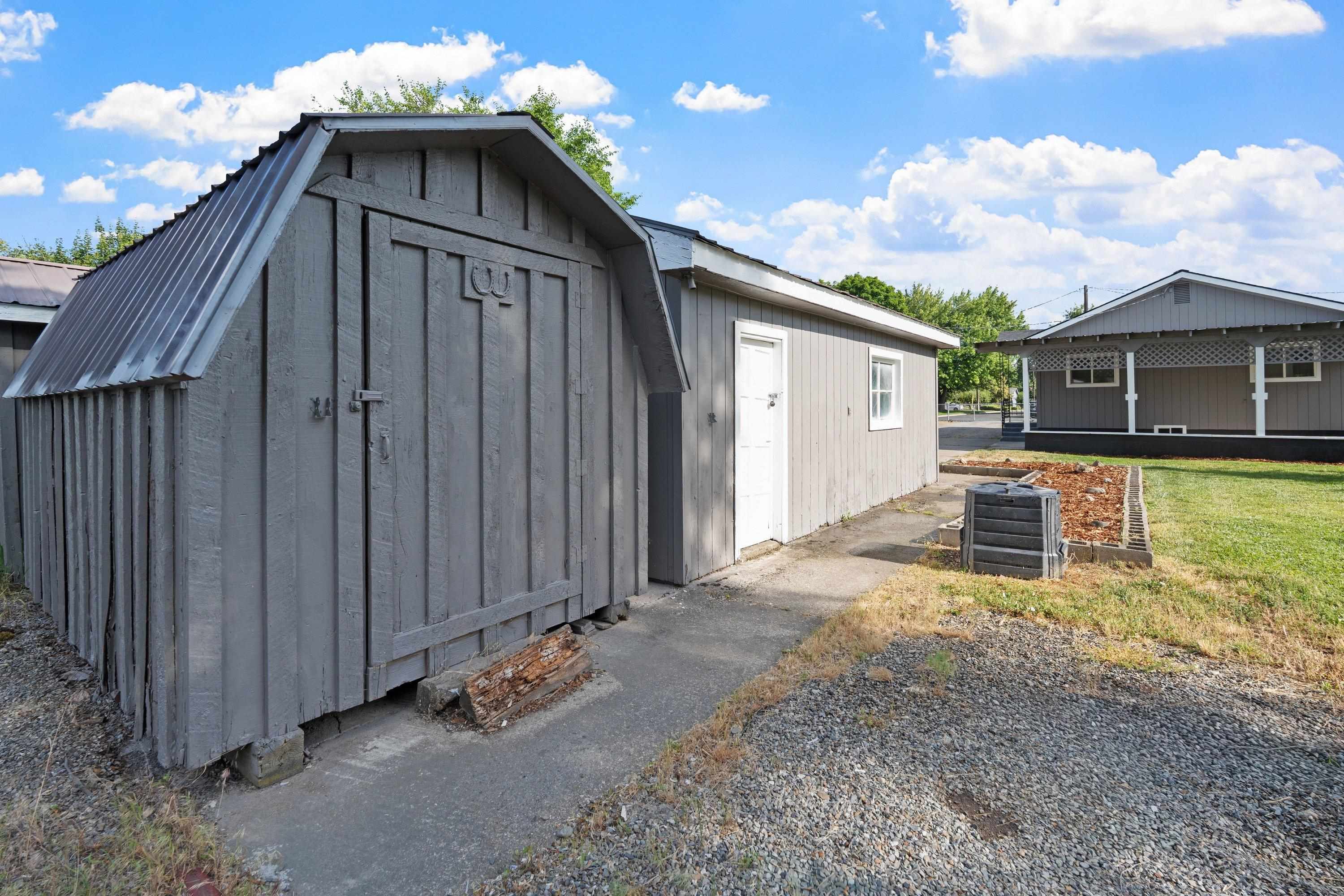 7907 E Nora Ave - Photo 35