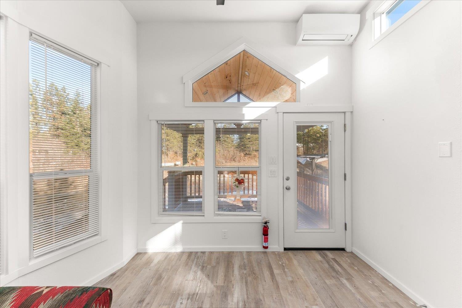 136 N Tall Pine Loop - Photo 9