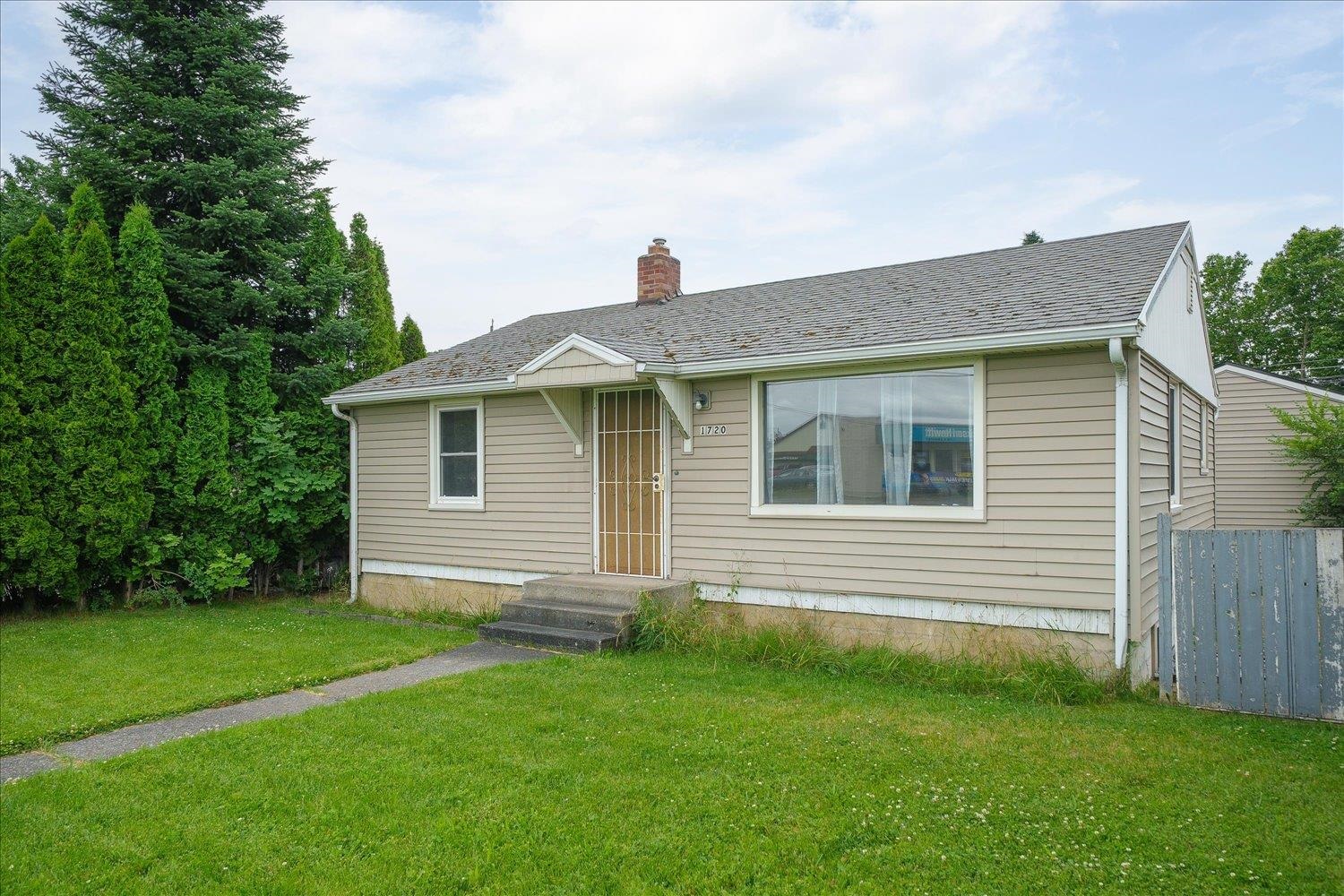 1720 E Francis Ave - Photo 2