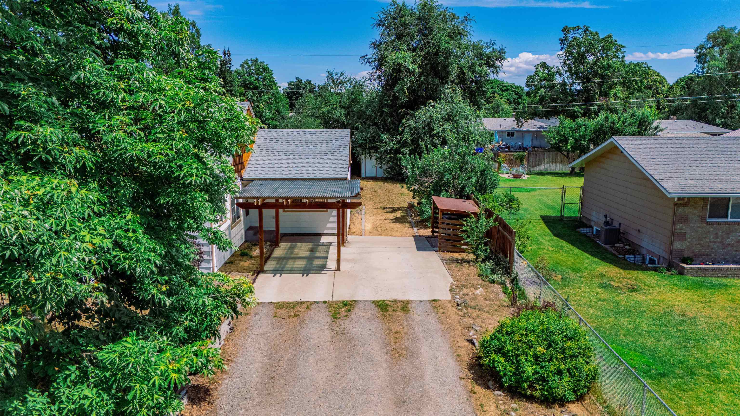 3102 N Coleman Rd - Photo 2