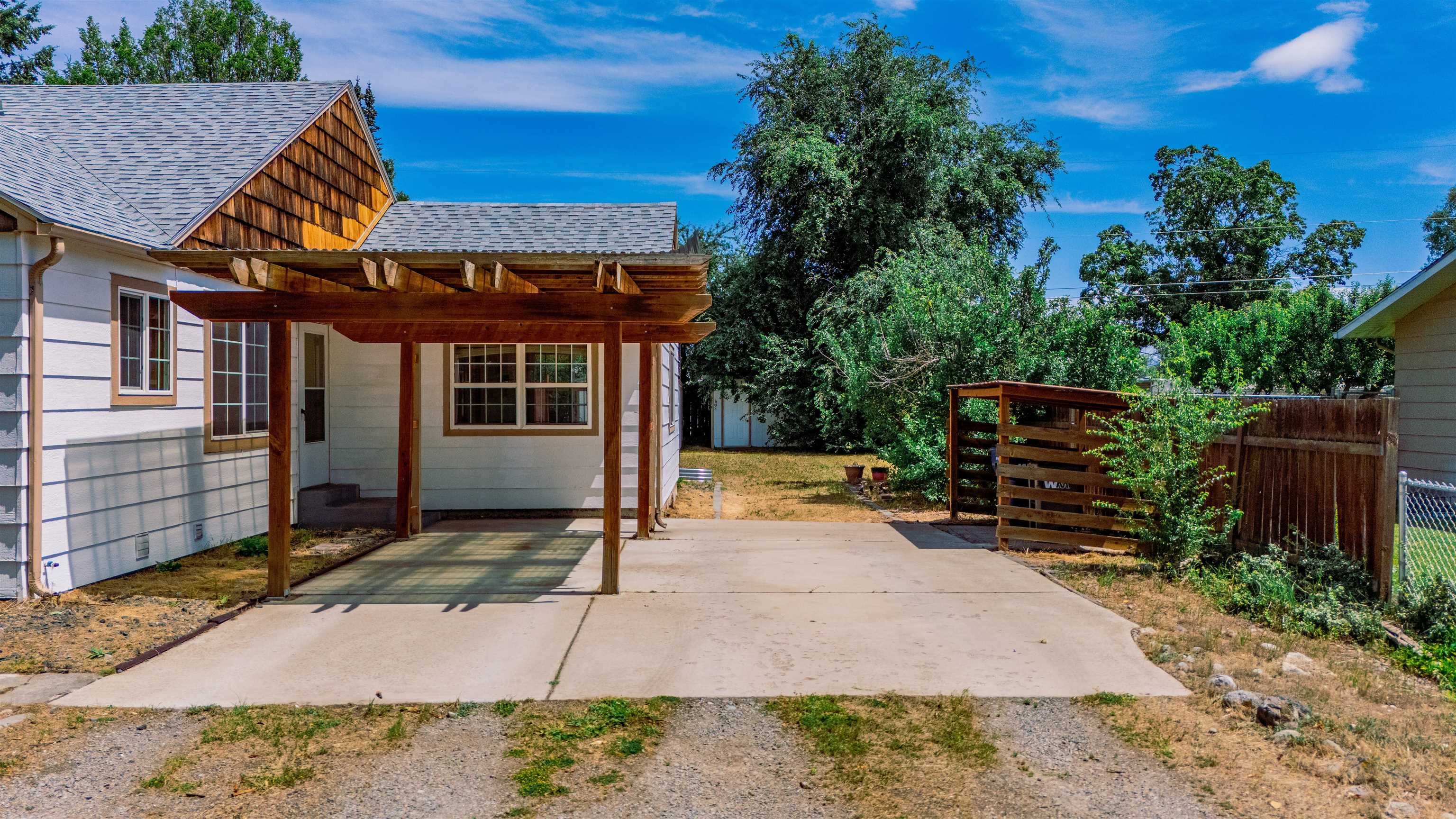 3102 N Coleman Rd - Photo 3