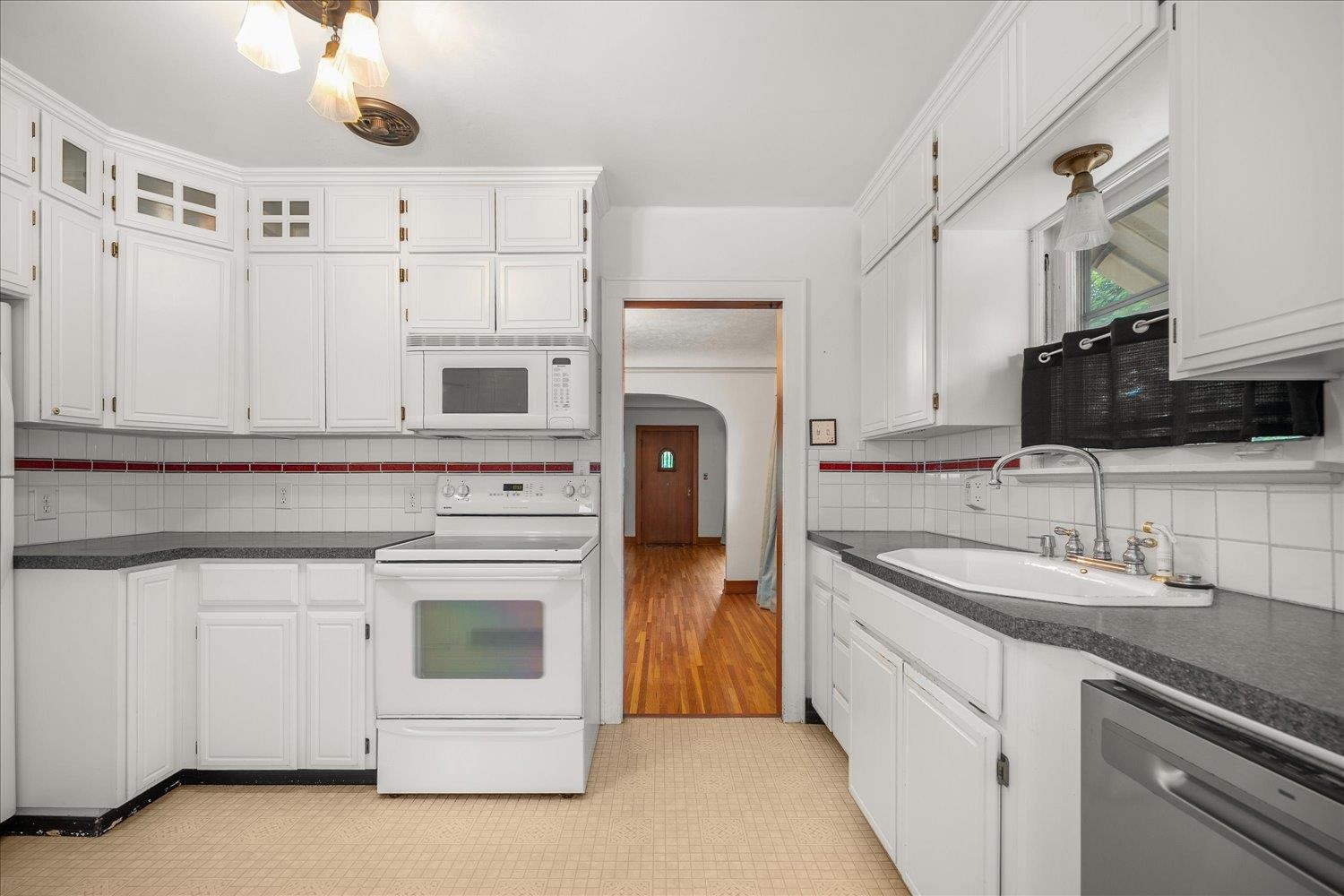 3428 W Northwest Blvd - Photo 9