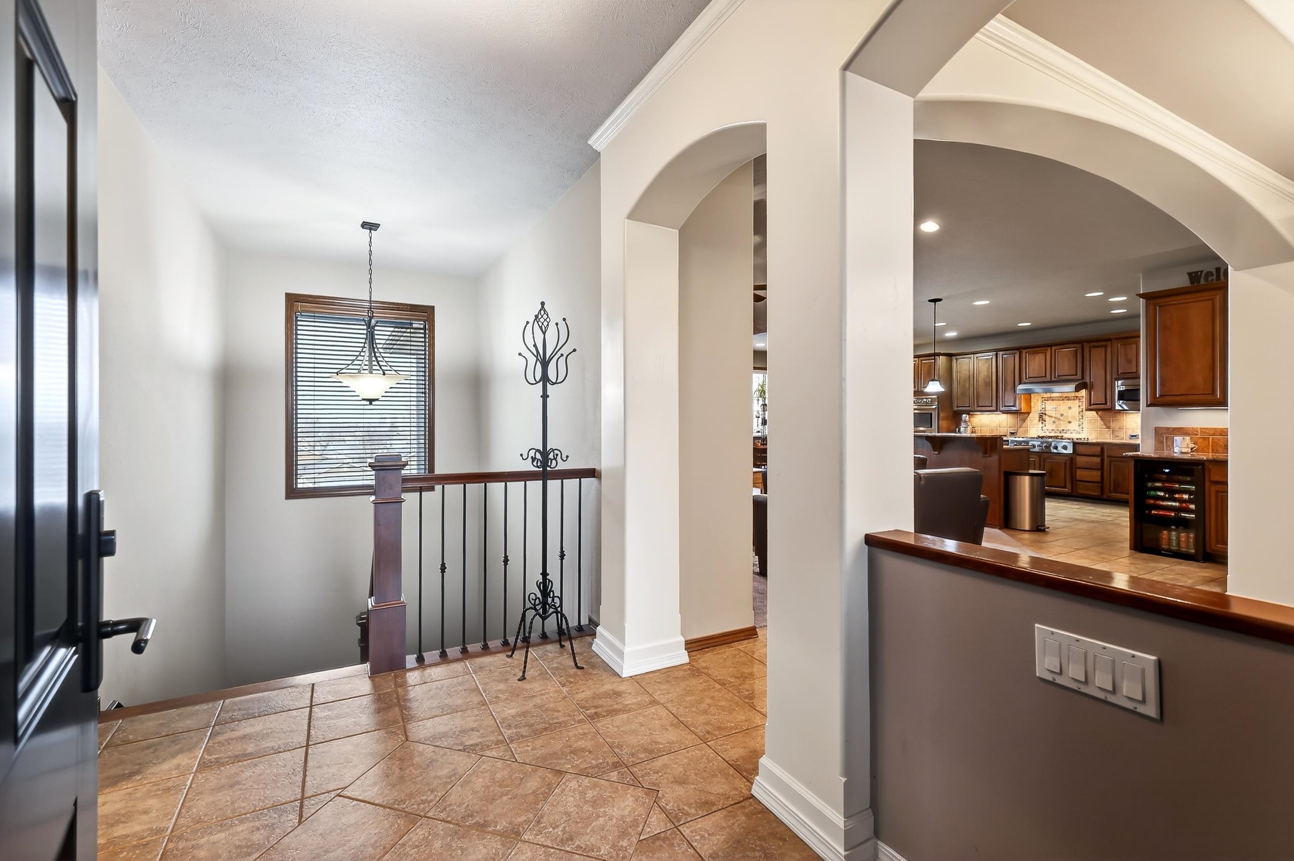 729 MONTAGUE Dr - Photo 15