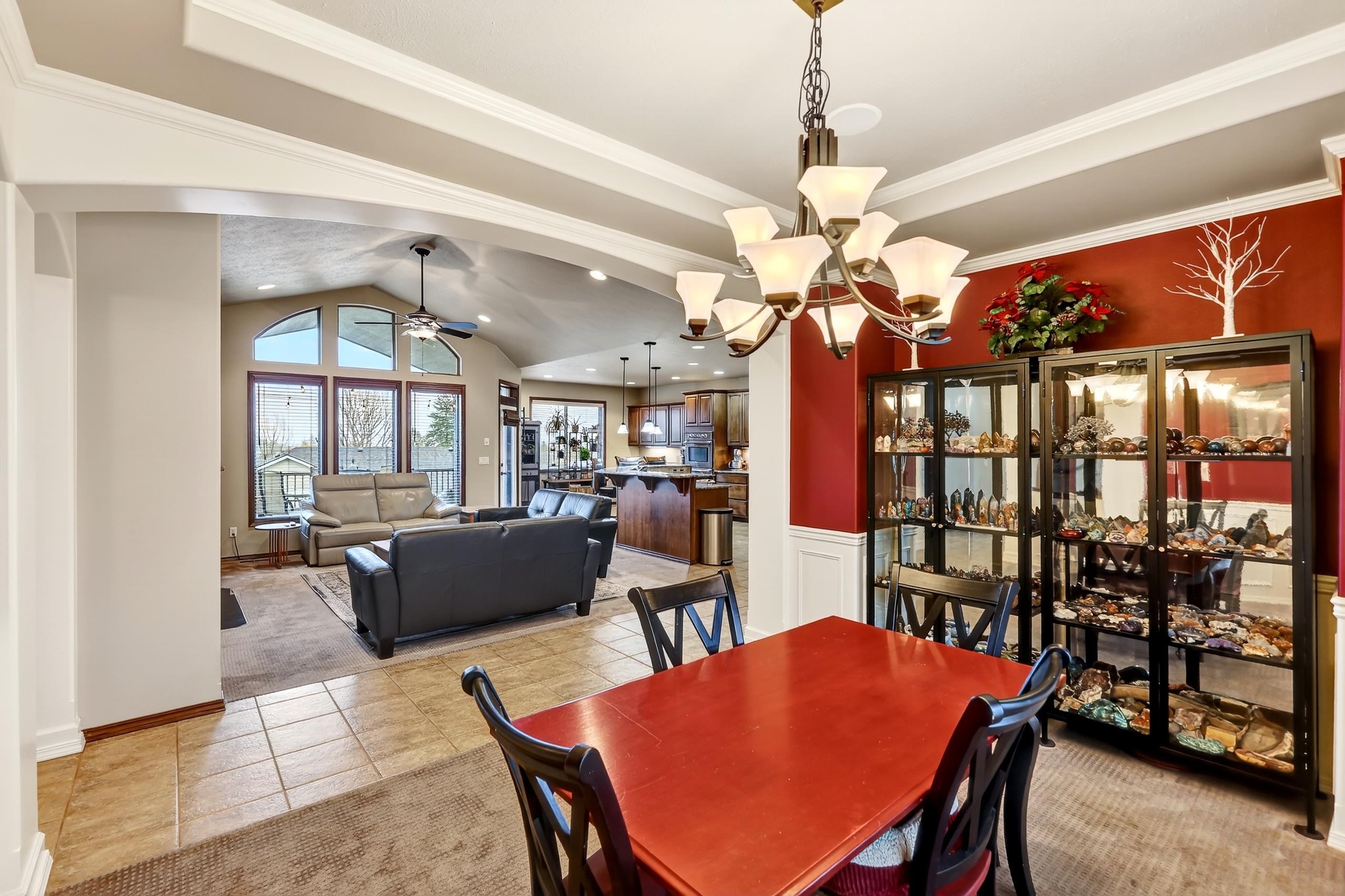 729 MONTAGUE Dr - Photo 18