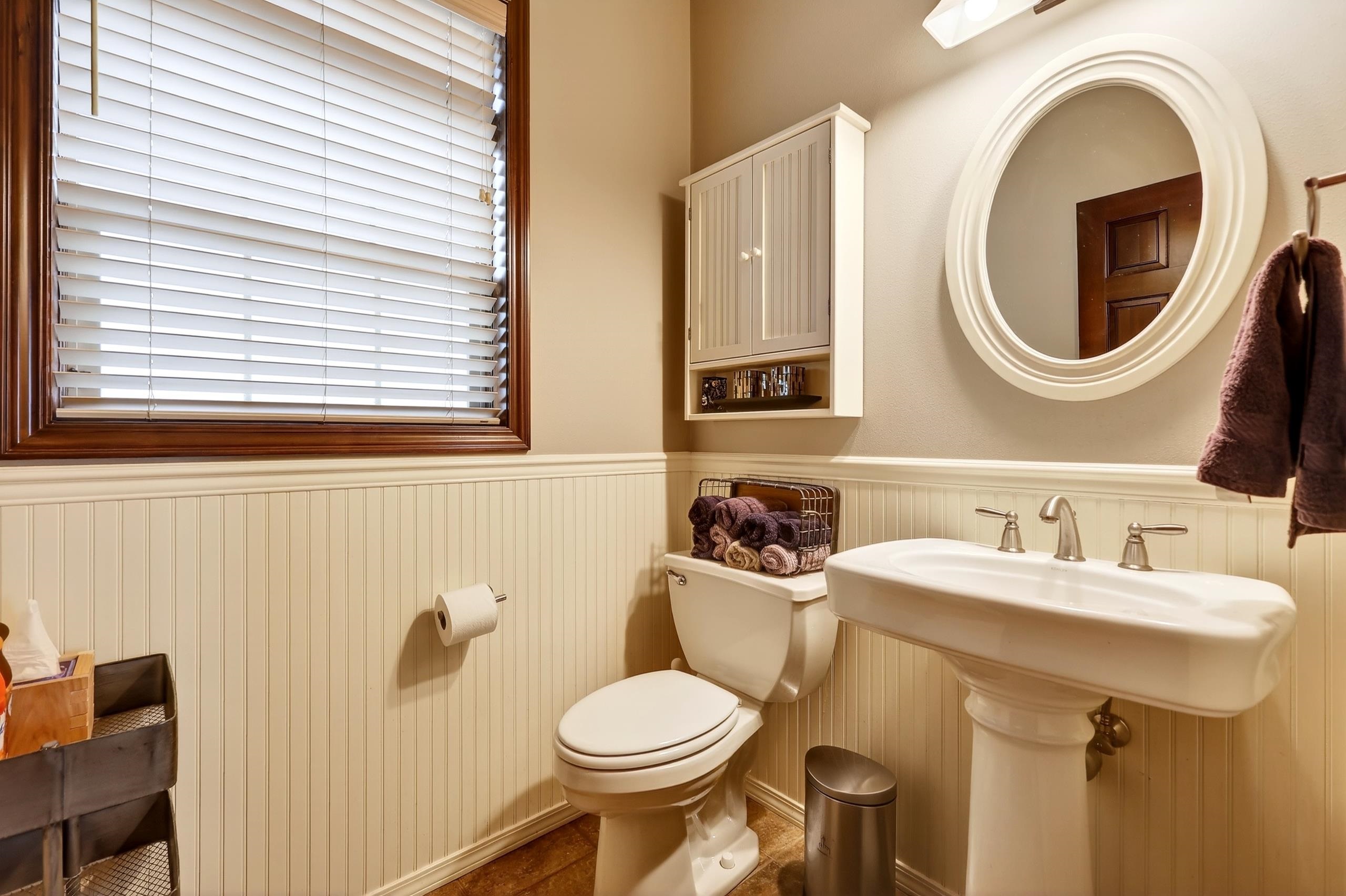 729 MONTAGUE Dr - Photo 24