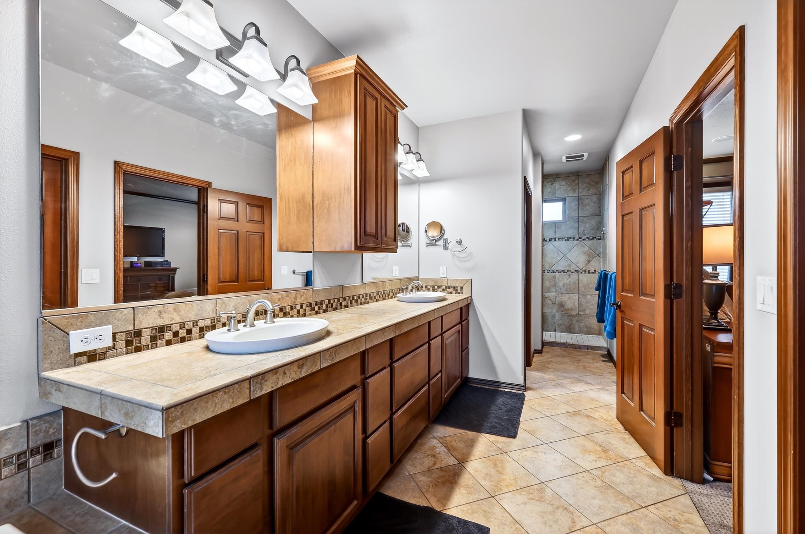 729 MONTAGUE Dr - Photo 29