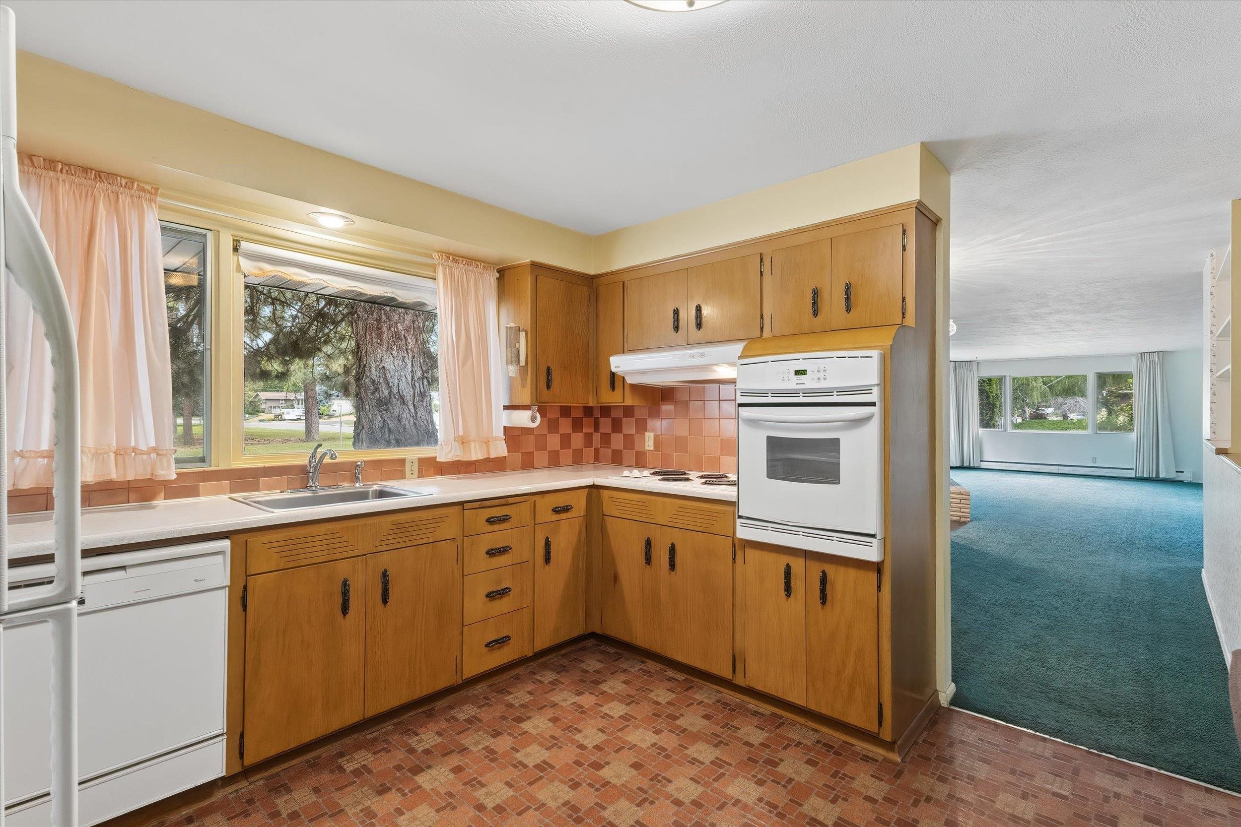 7018 N Fleming St - Photo 13