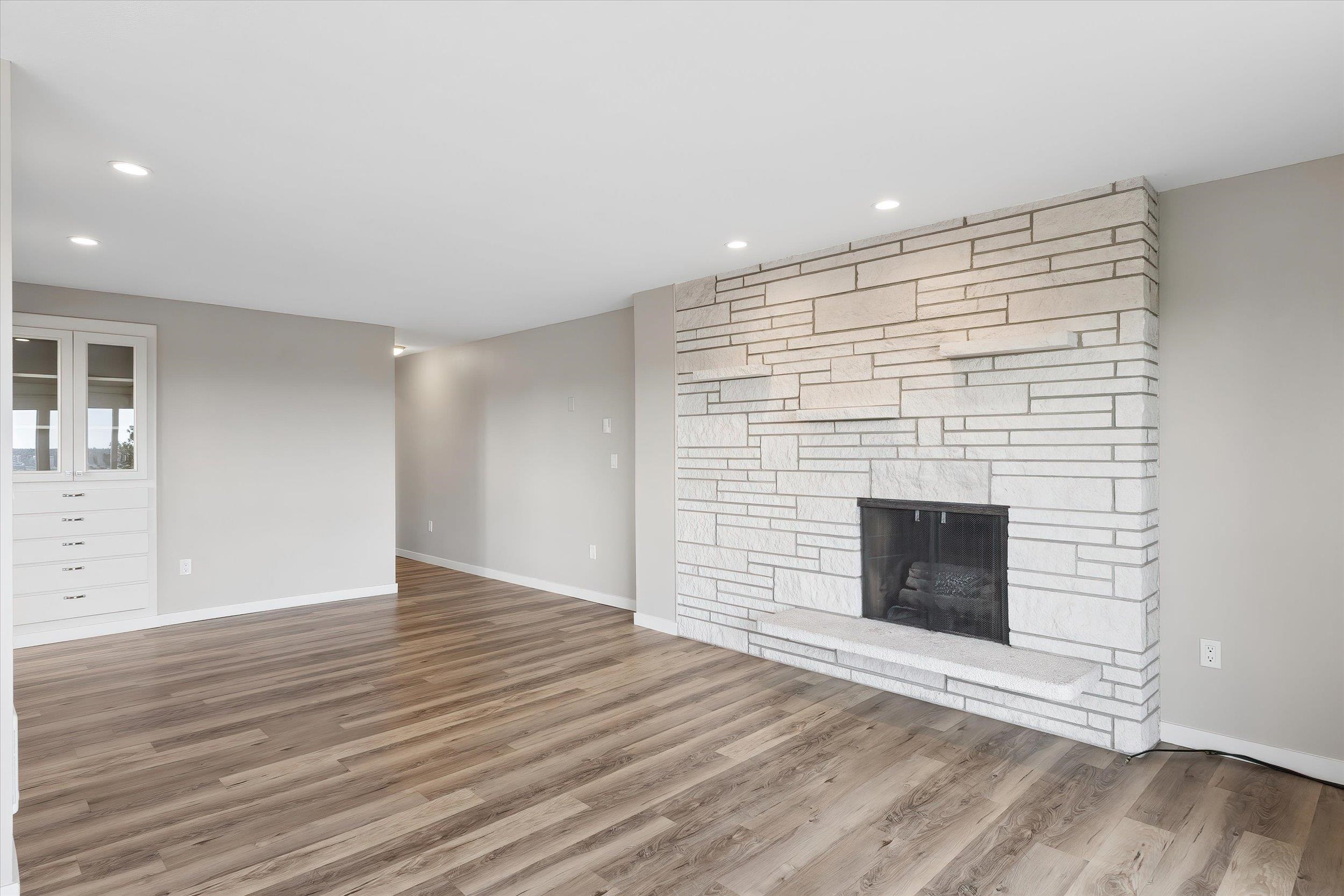 935 W Glass Ave - Photo 13