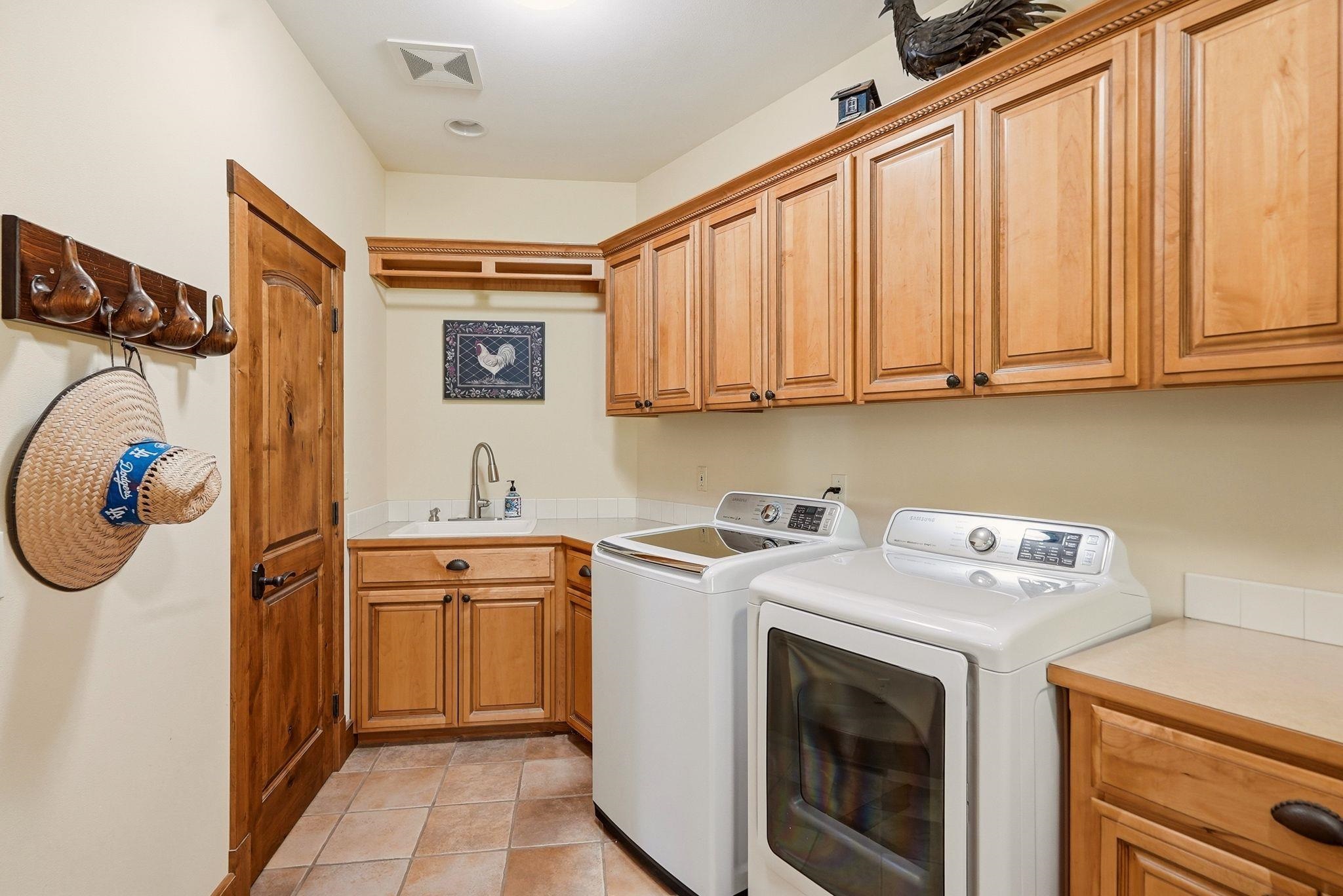 405 W Meadow Ridge Ln - Photo 14