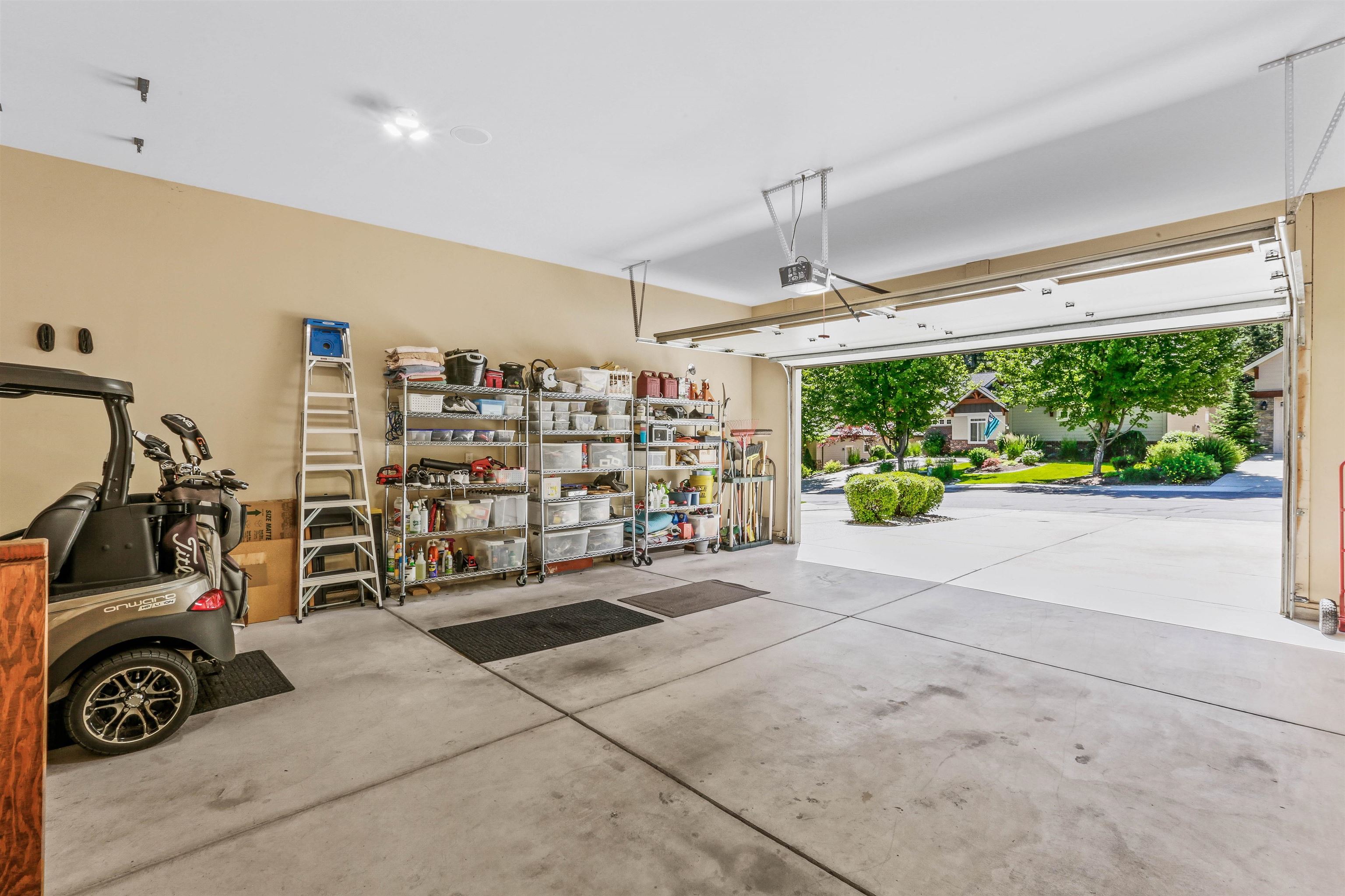 2016 W Forest Hill Ln - Photo 41