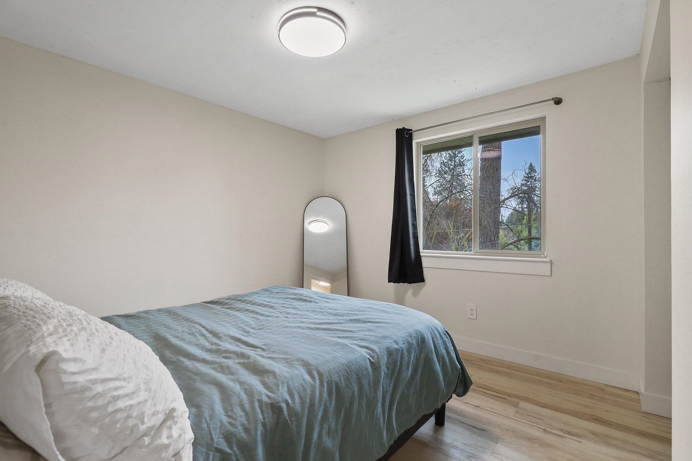 1306 E 18th Ave - Photo 17