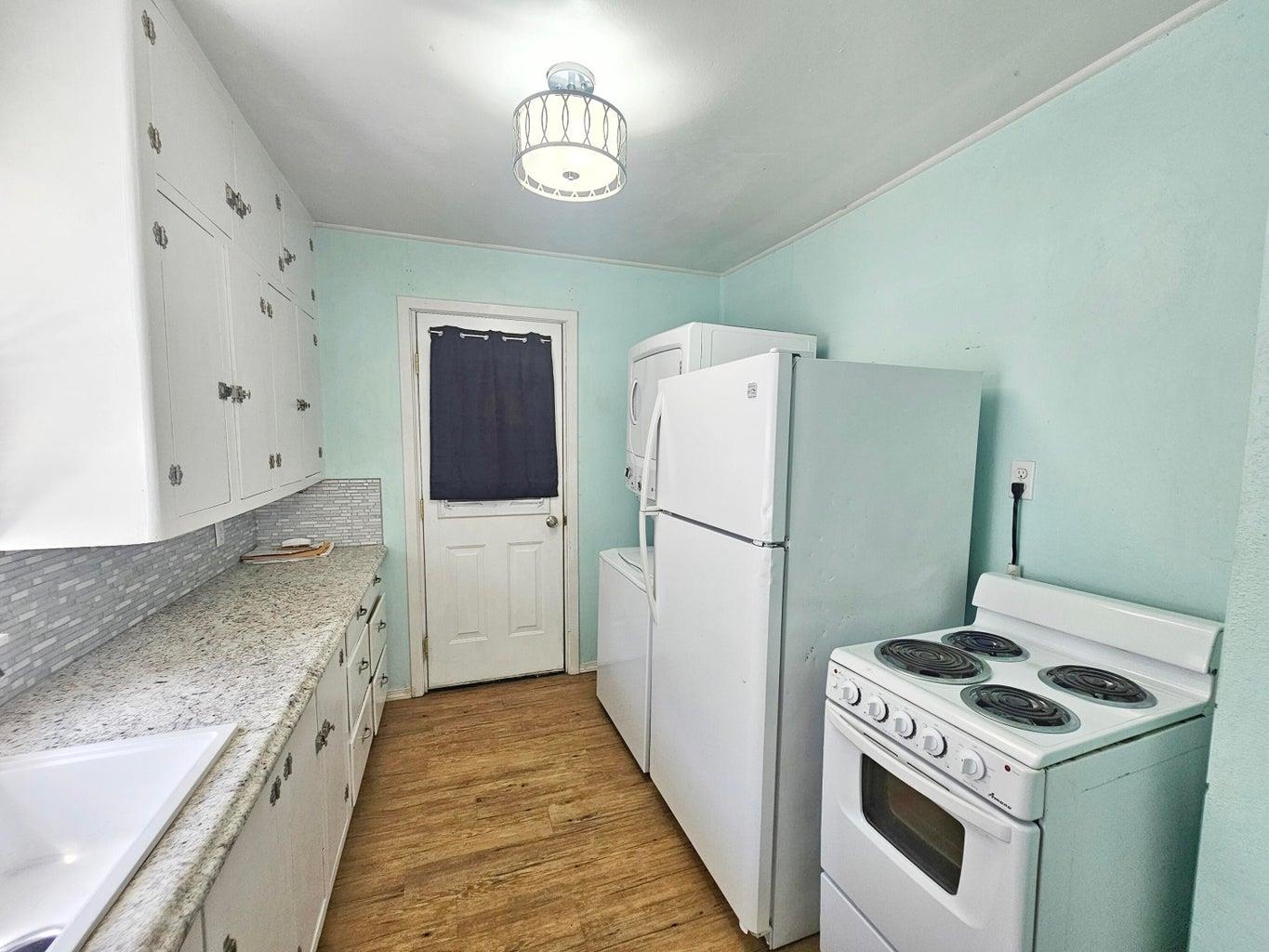 308 S Hofstetter St - Photo 5